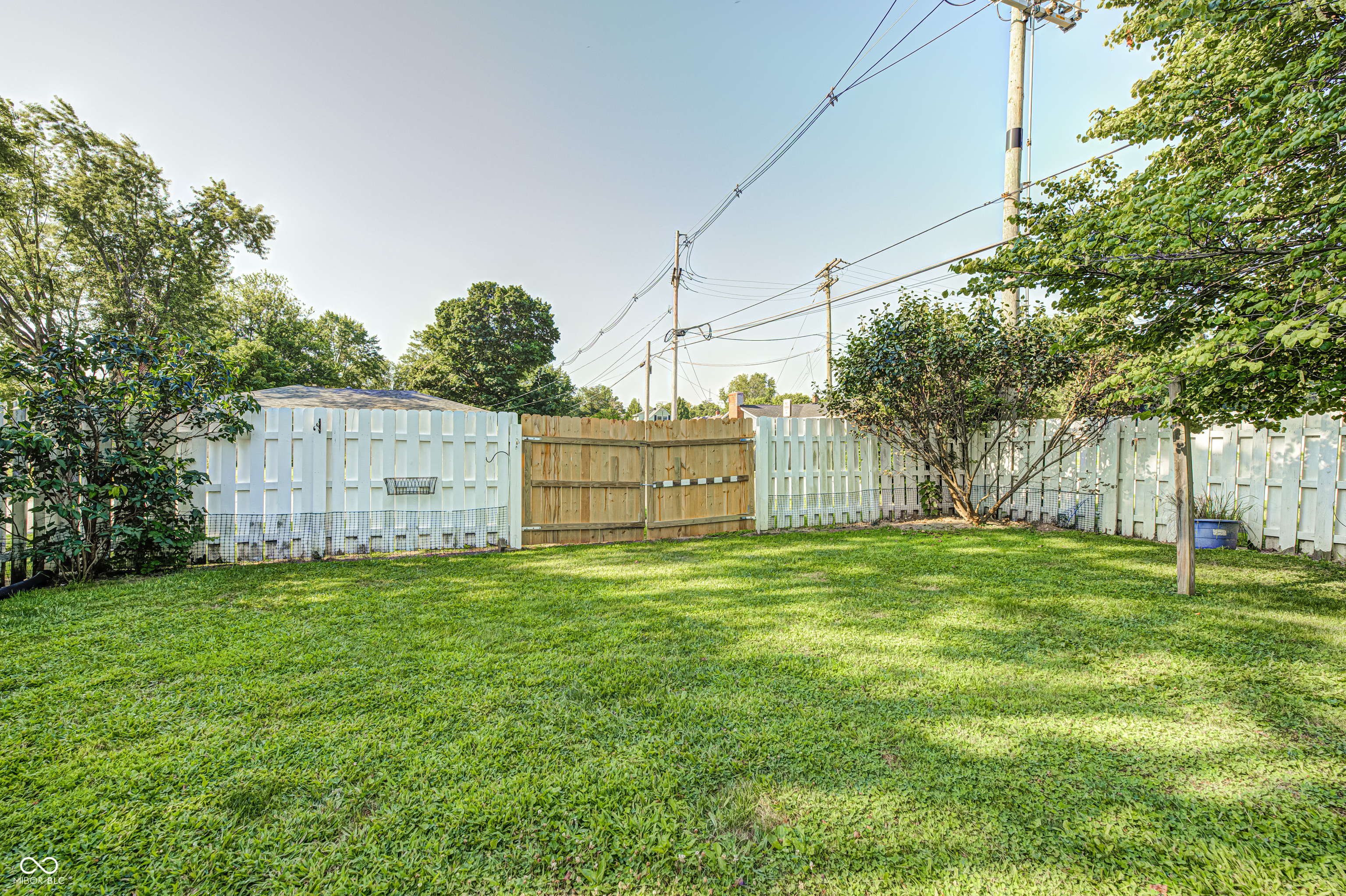 402 Glendale Drive