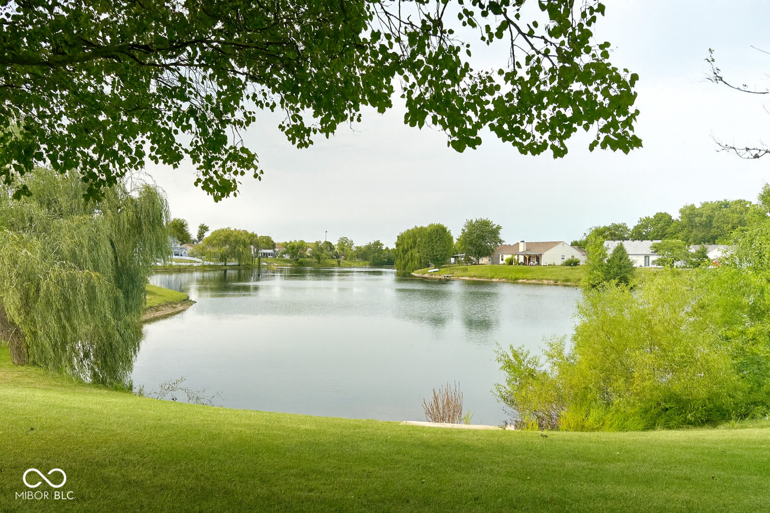 214 Lakeshore Drive