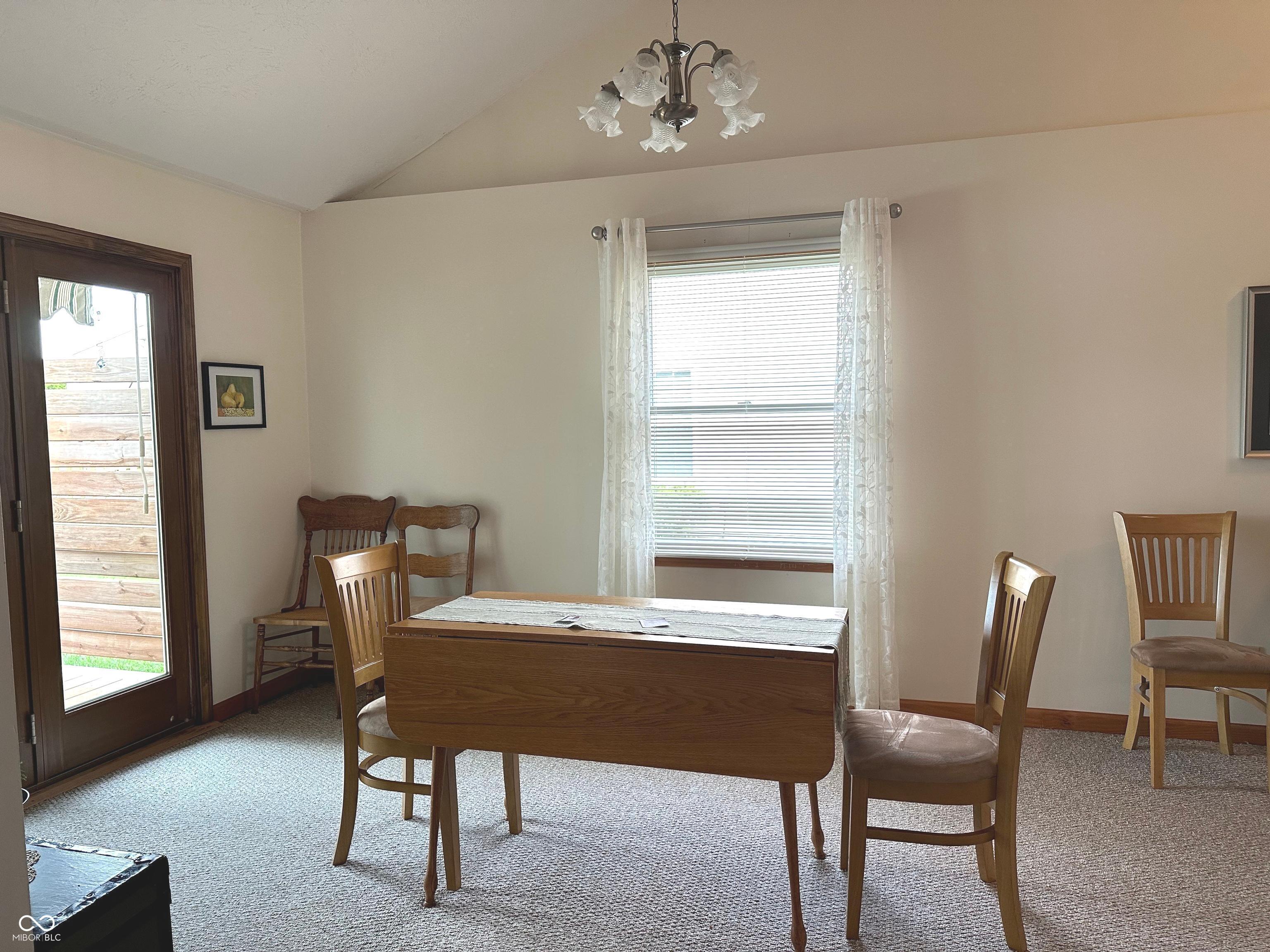 214 Lakeshore Drive