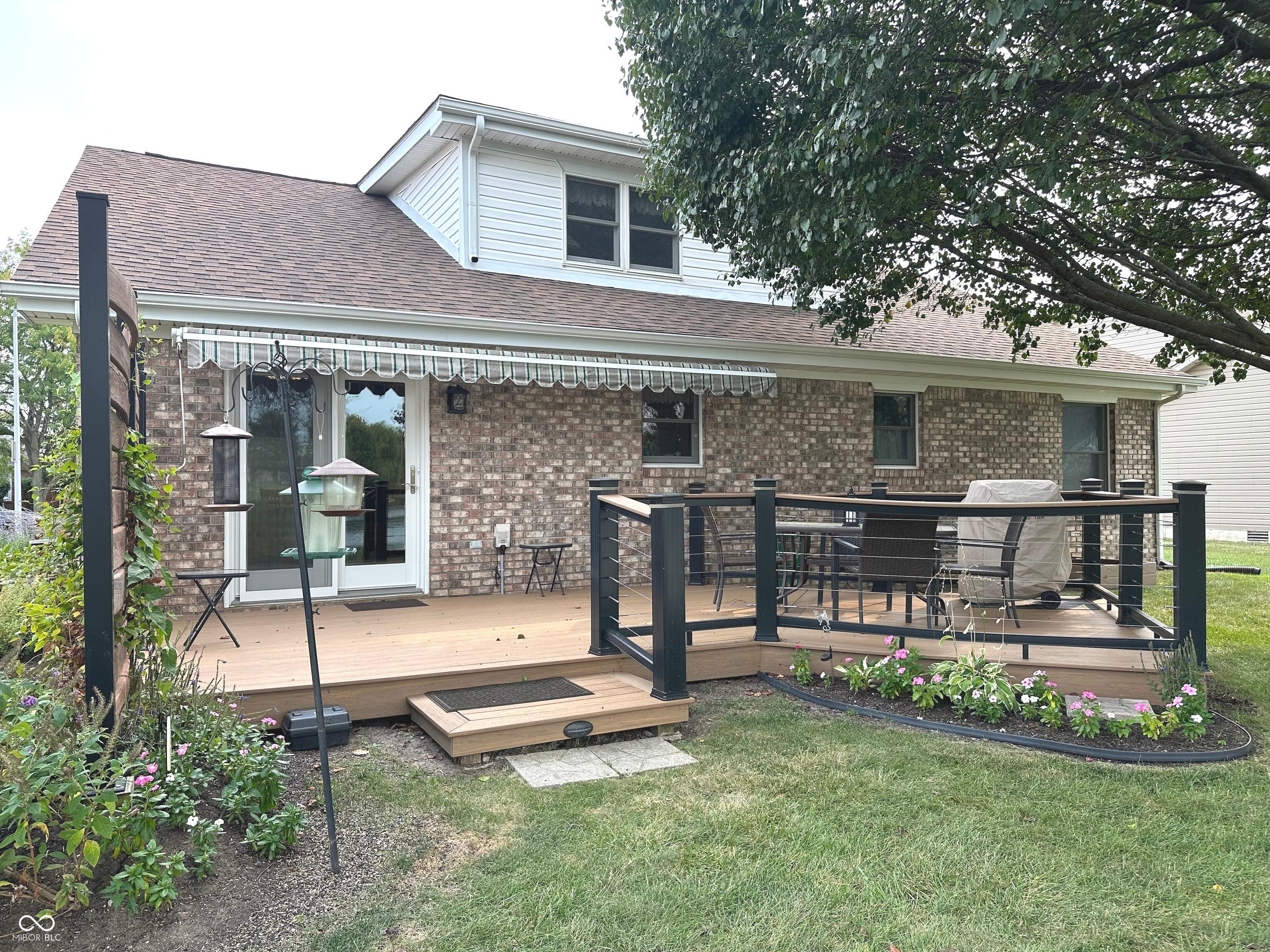 214 Lakeshore Drive