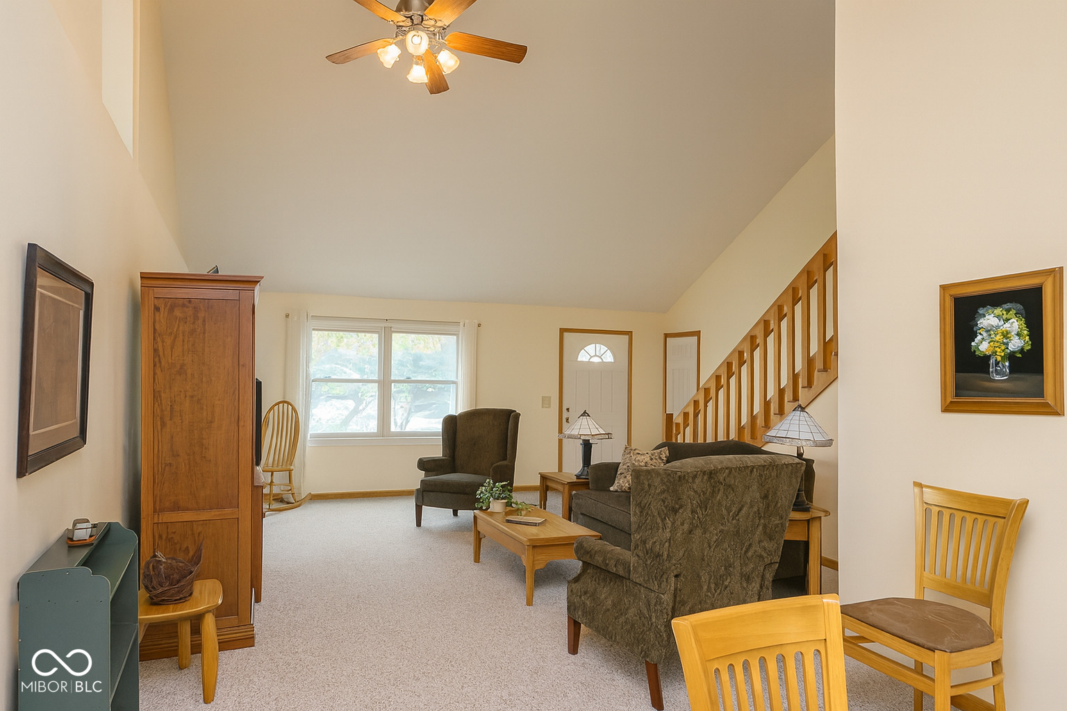 214 Lakeshore Drive