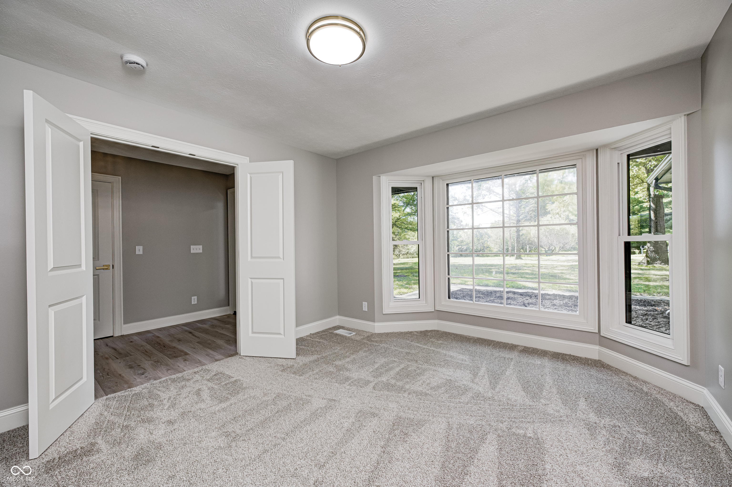 4326 W 156th Street