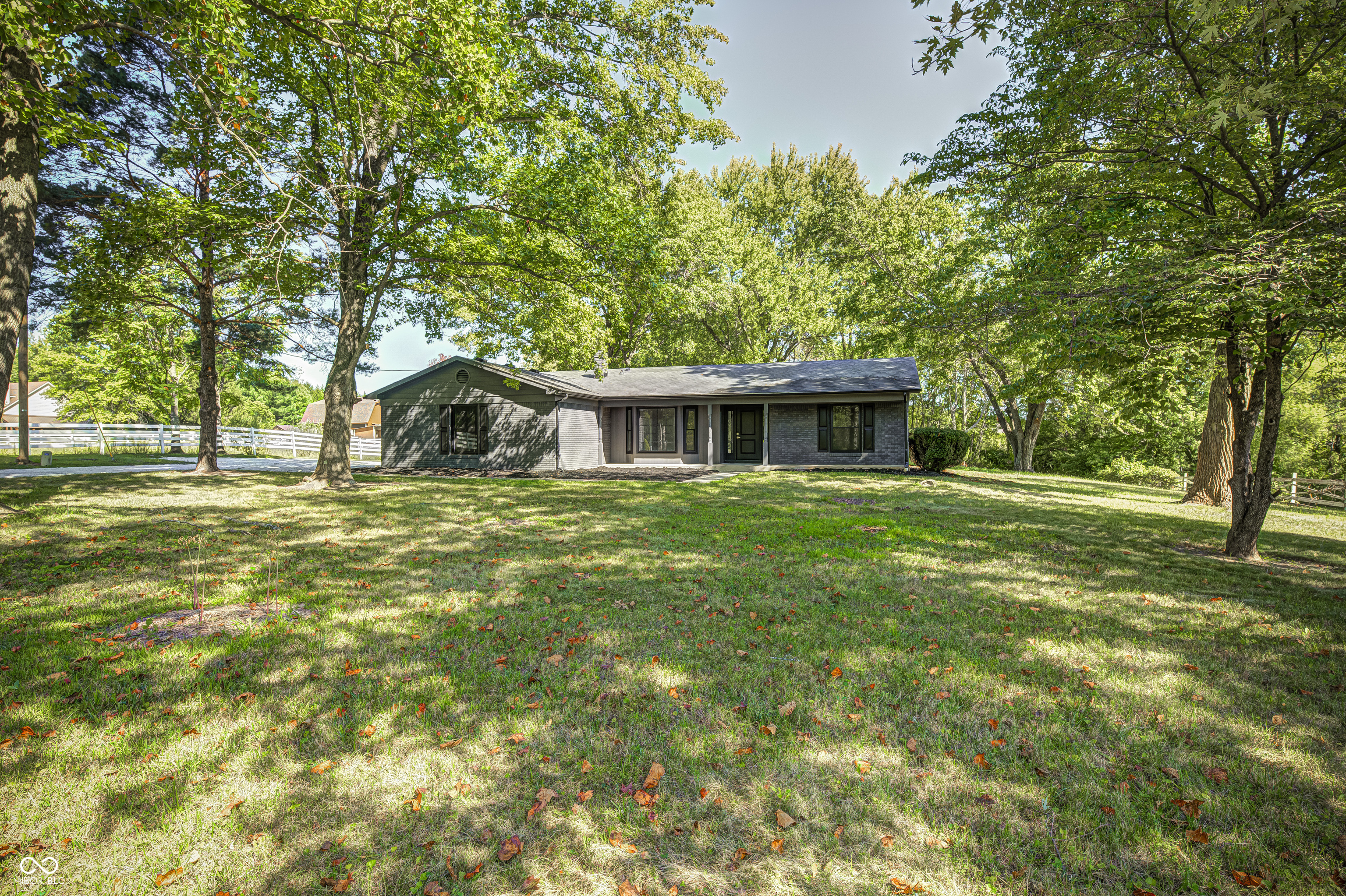 4326 W 156th Street