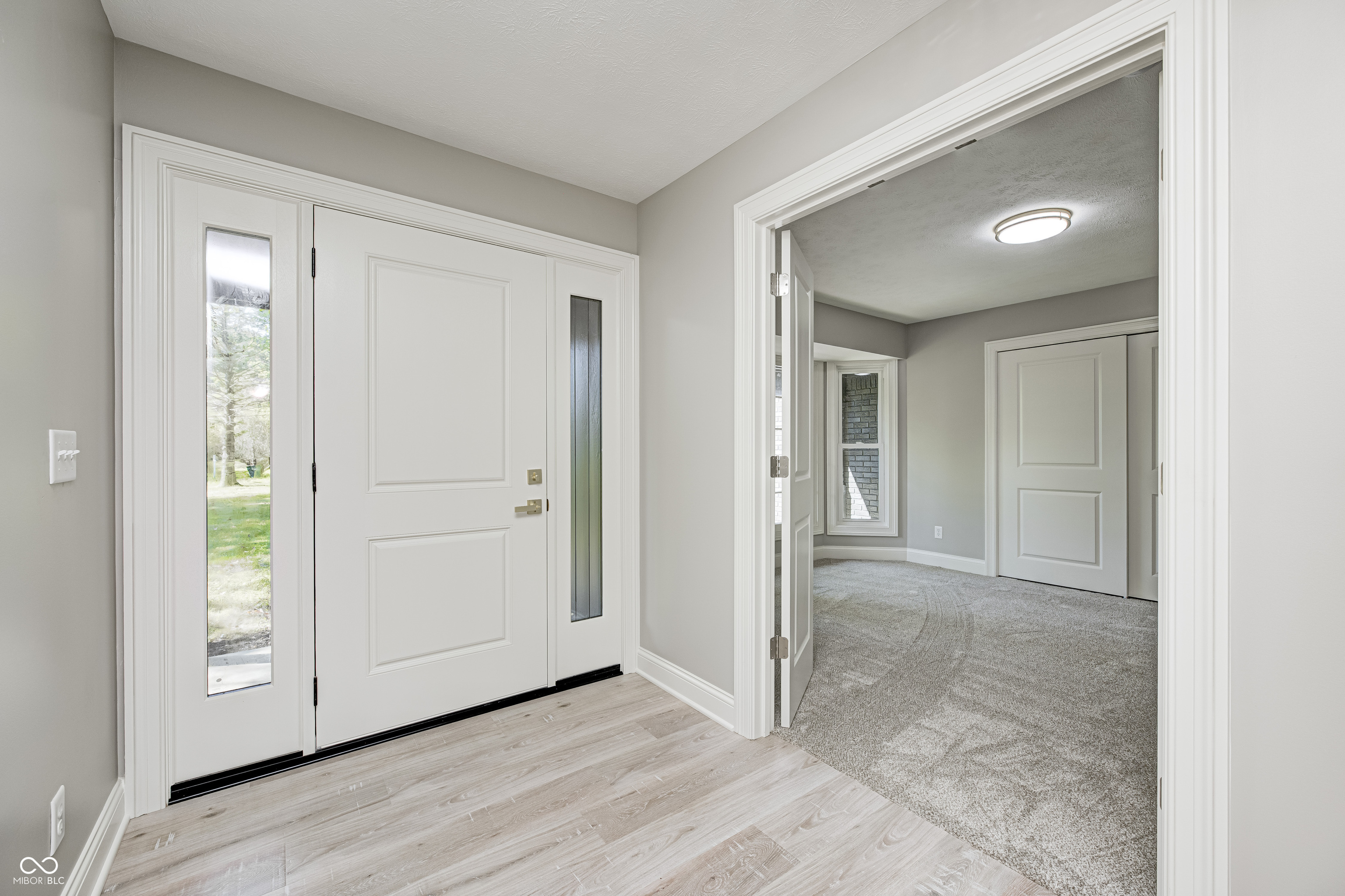 4326 W 156th Street