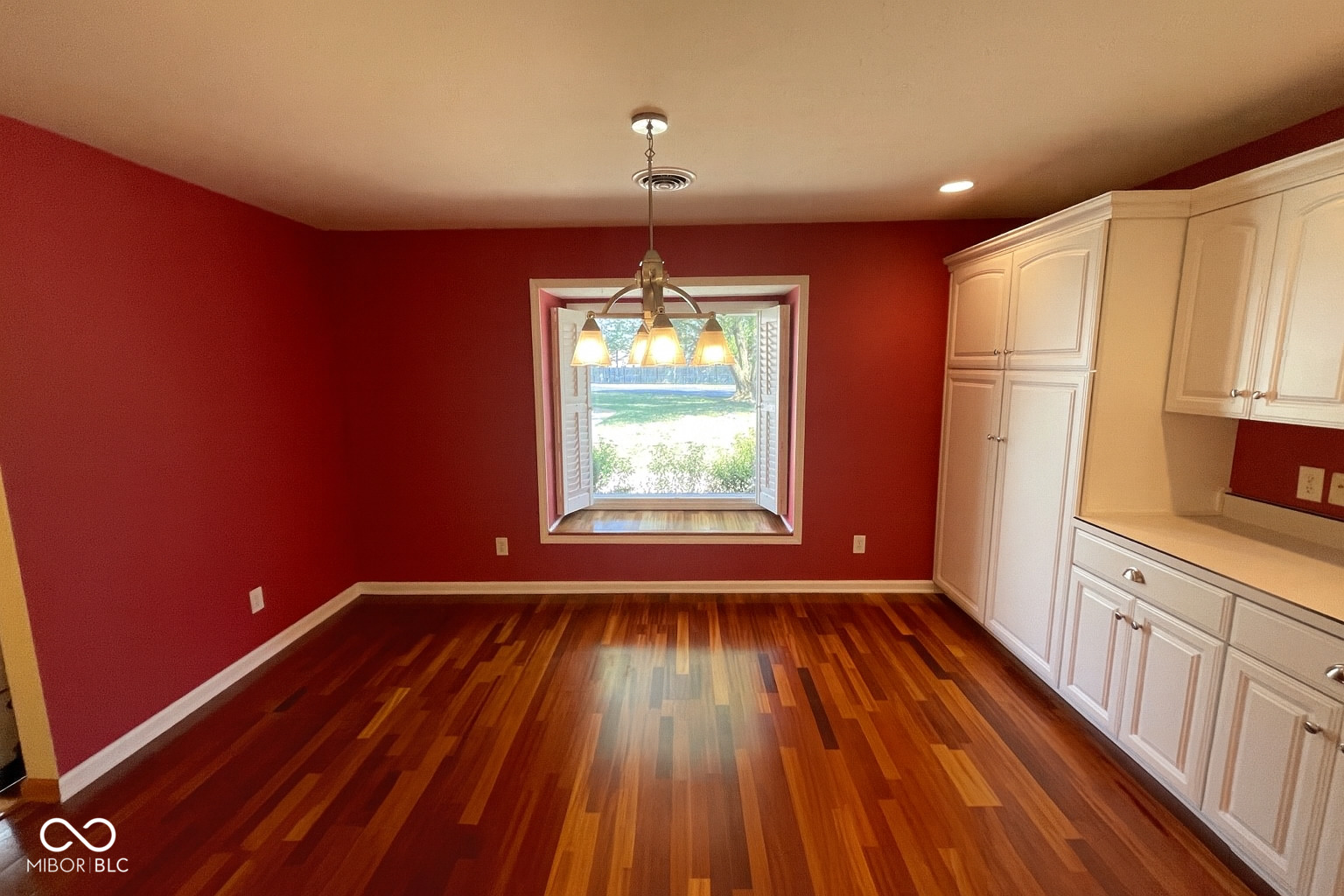 1711 Lafayette Avenue Unit: 19