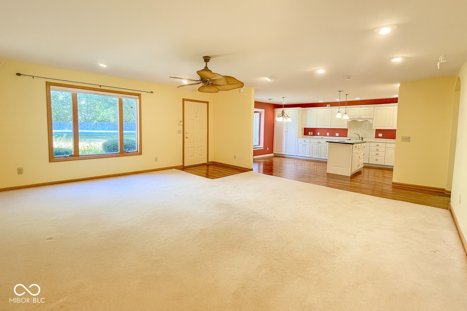 1711 Lafayette Avenue Unit: 19