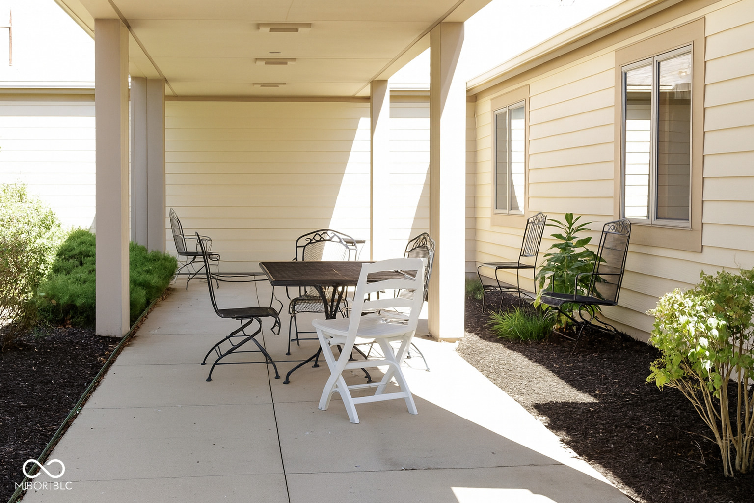 1711 Lafayette Avenue Unit: 19