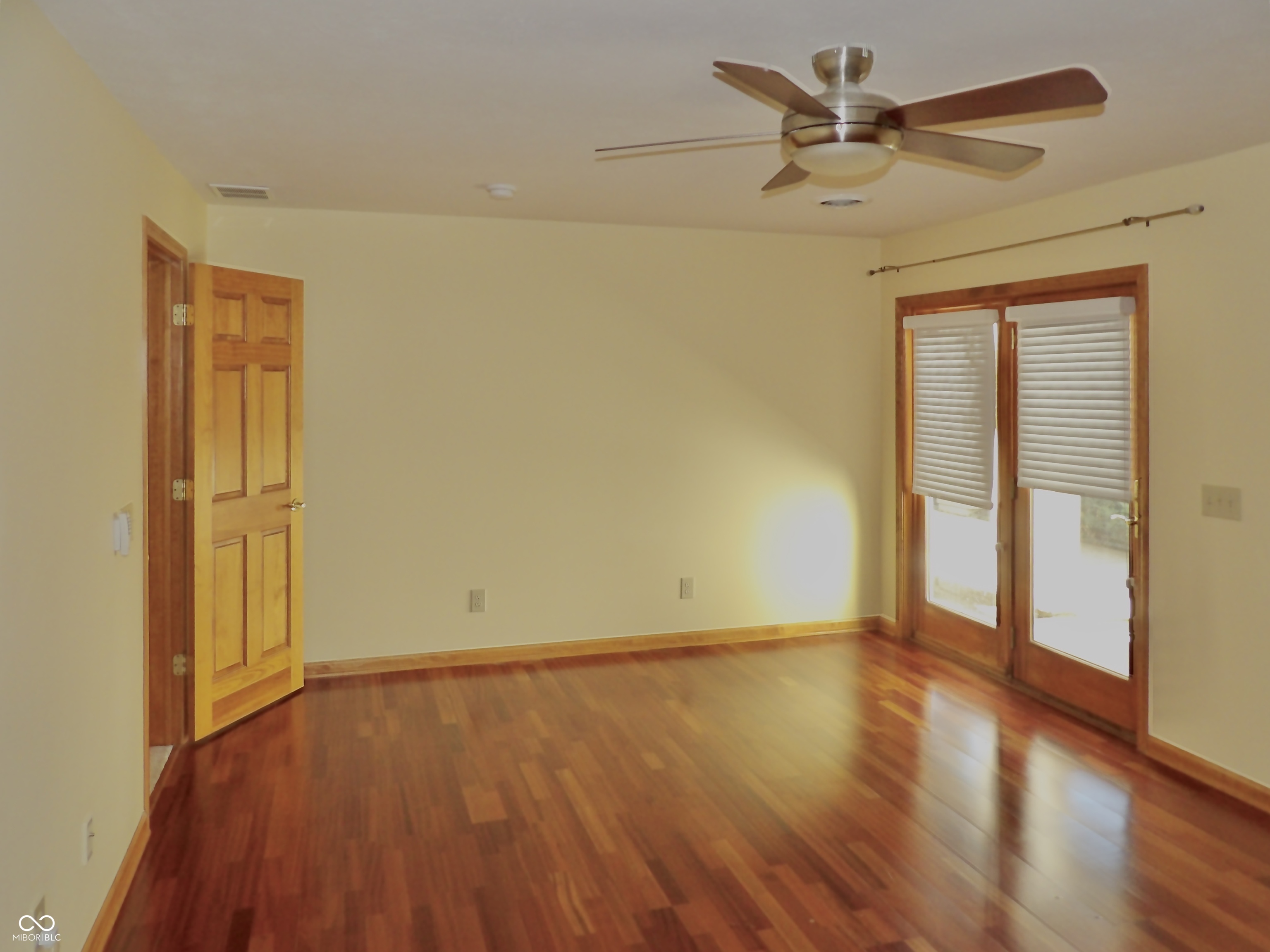 1711 Lafayette Avenue Unit: 19