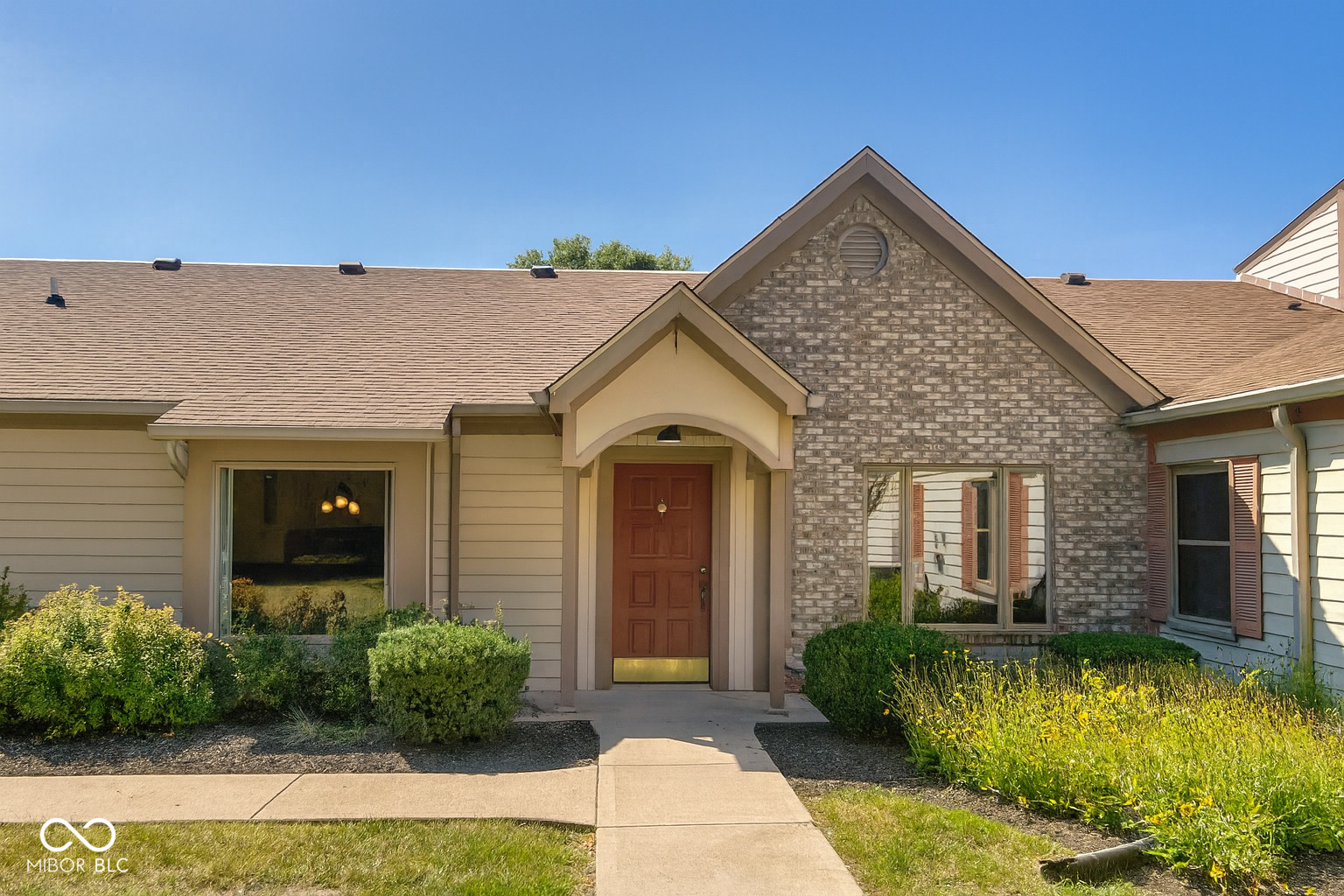 1711 Lafayette Avenue Unit: 19