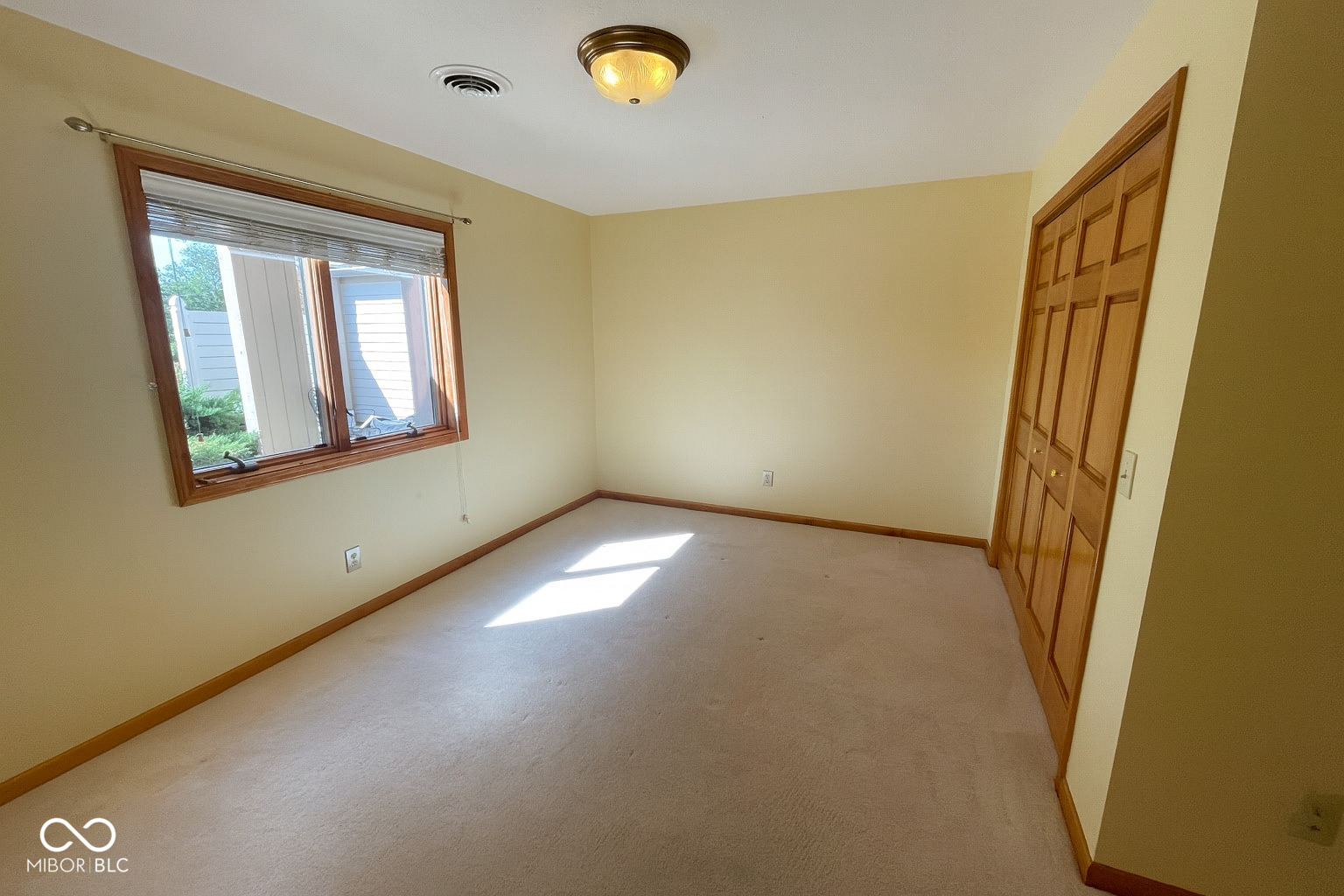 1711 Lafayette Avenue Unit: 19