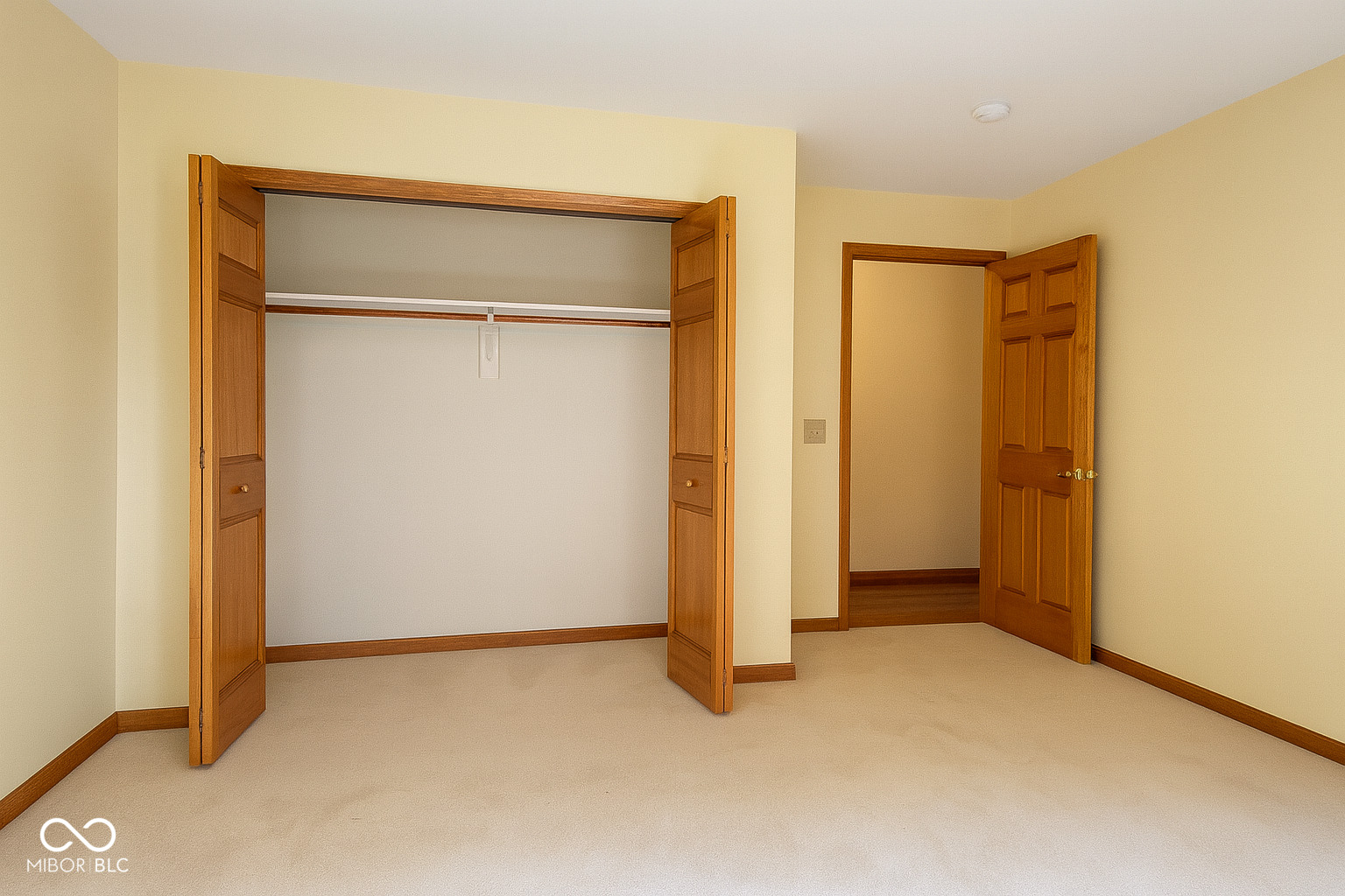 1711 Lafayette Avenue Unit: 19