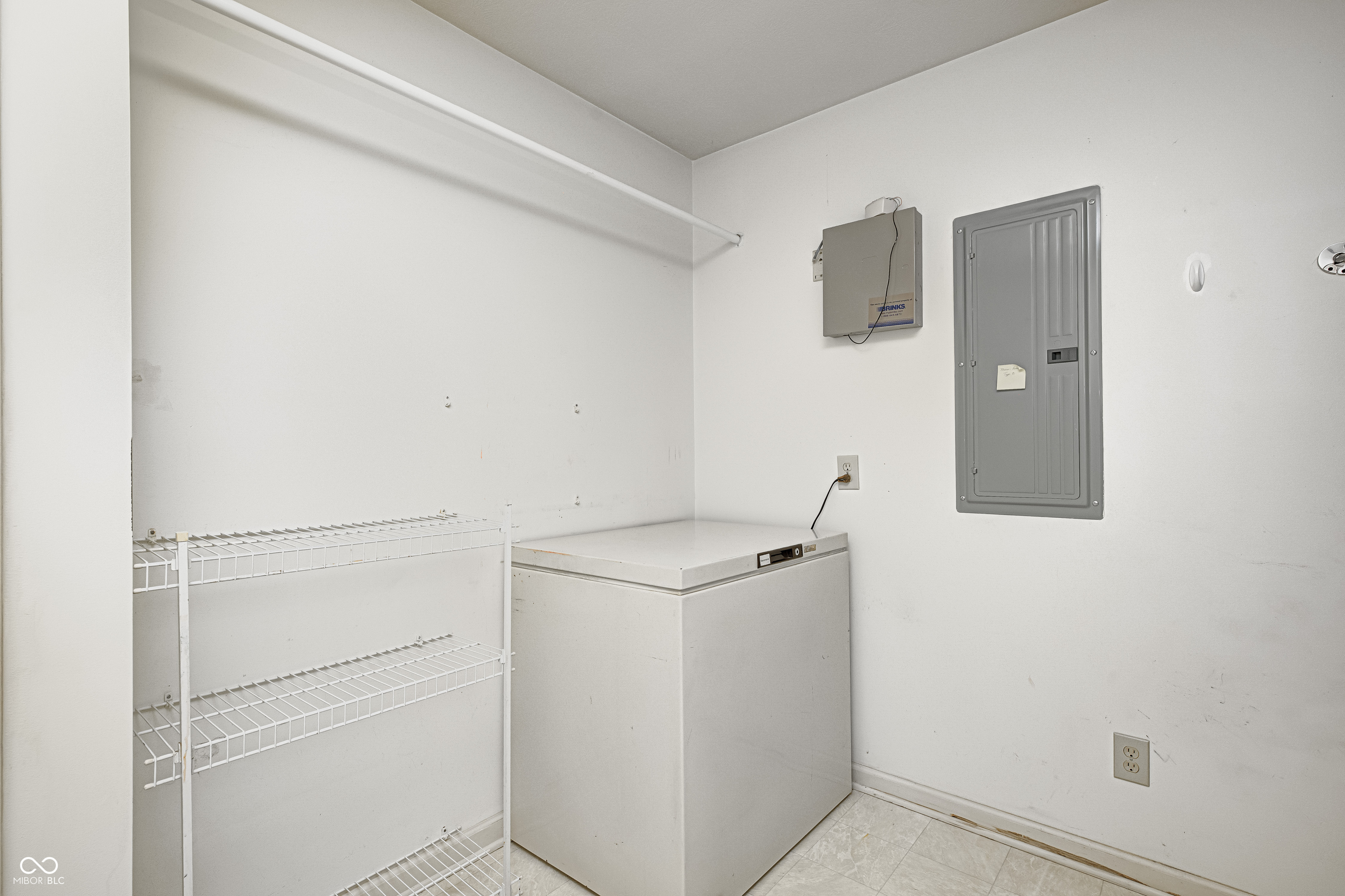 1711 Lafayette Avenue Unit: UNIT 8