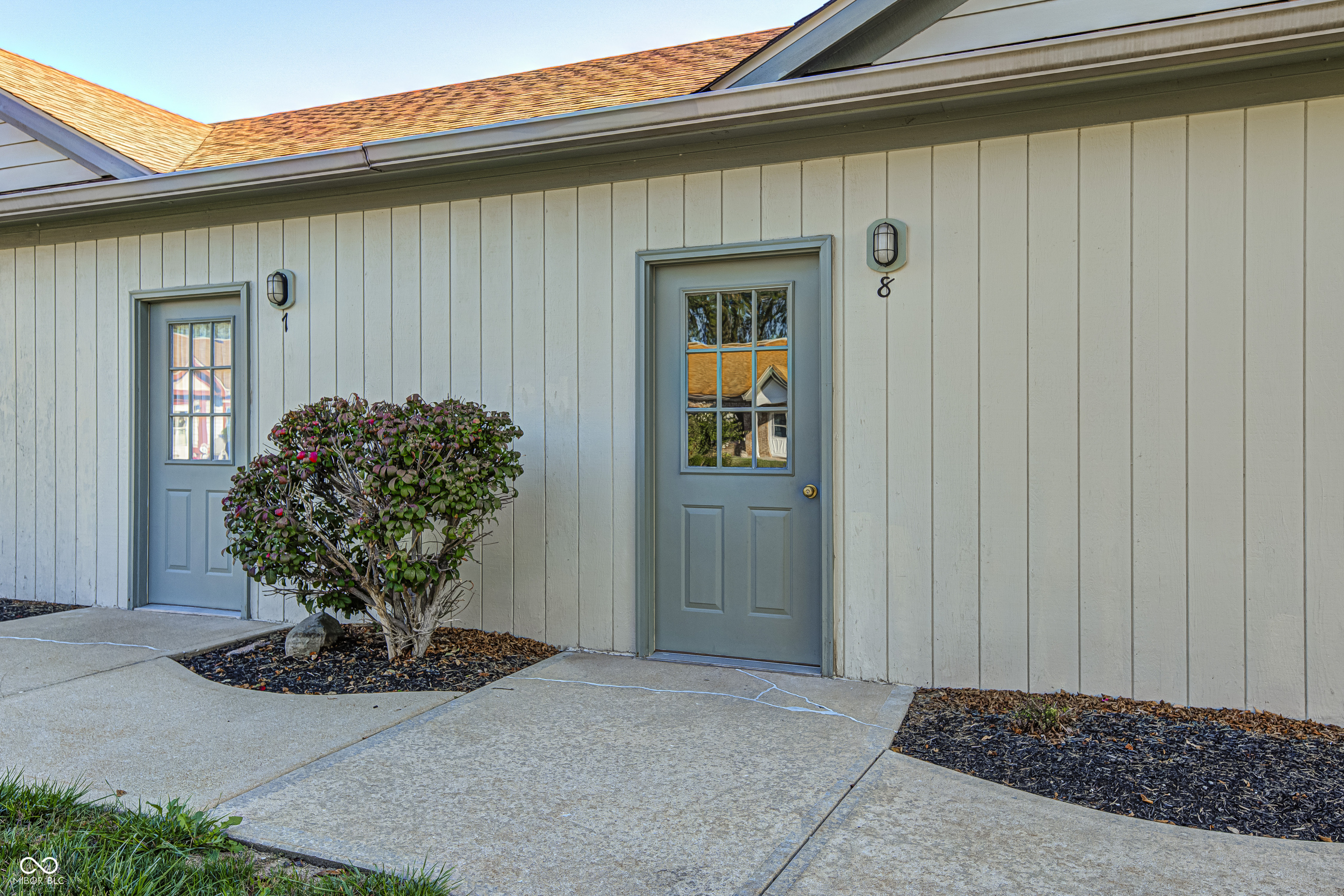 1711 Lafayette Avenue Unit: UNIT 8
