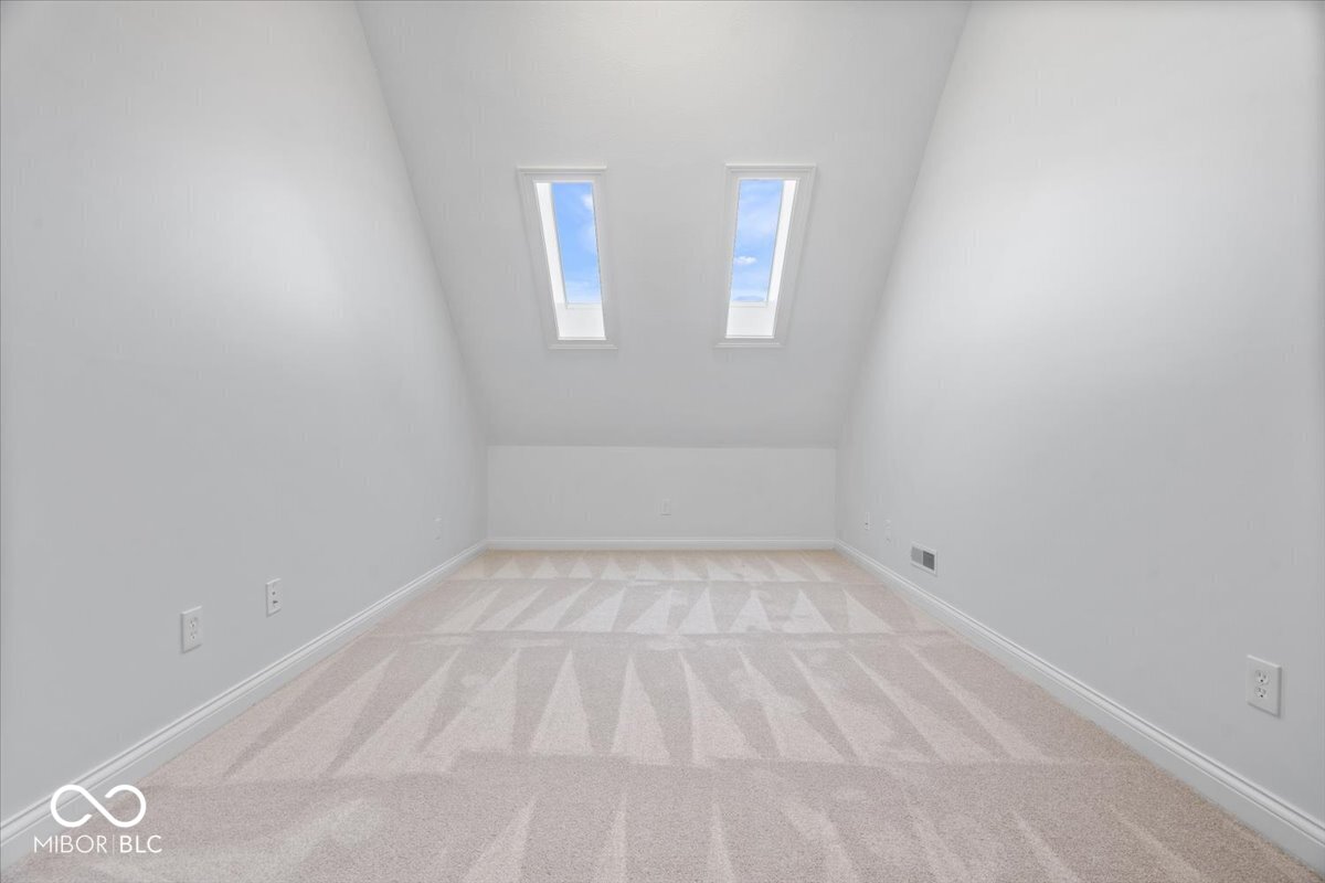 4978 Willow Ridge Court