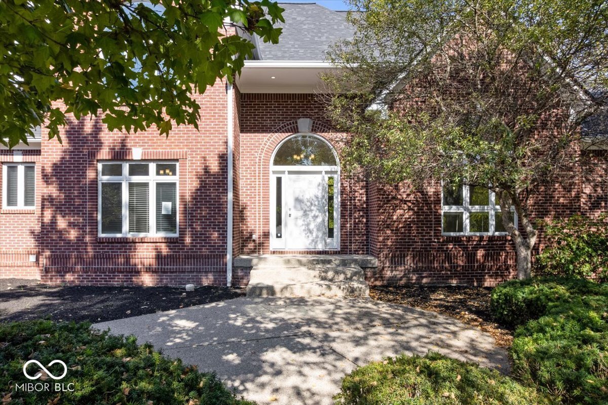 4978 Willow Ridge Court