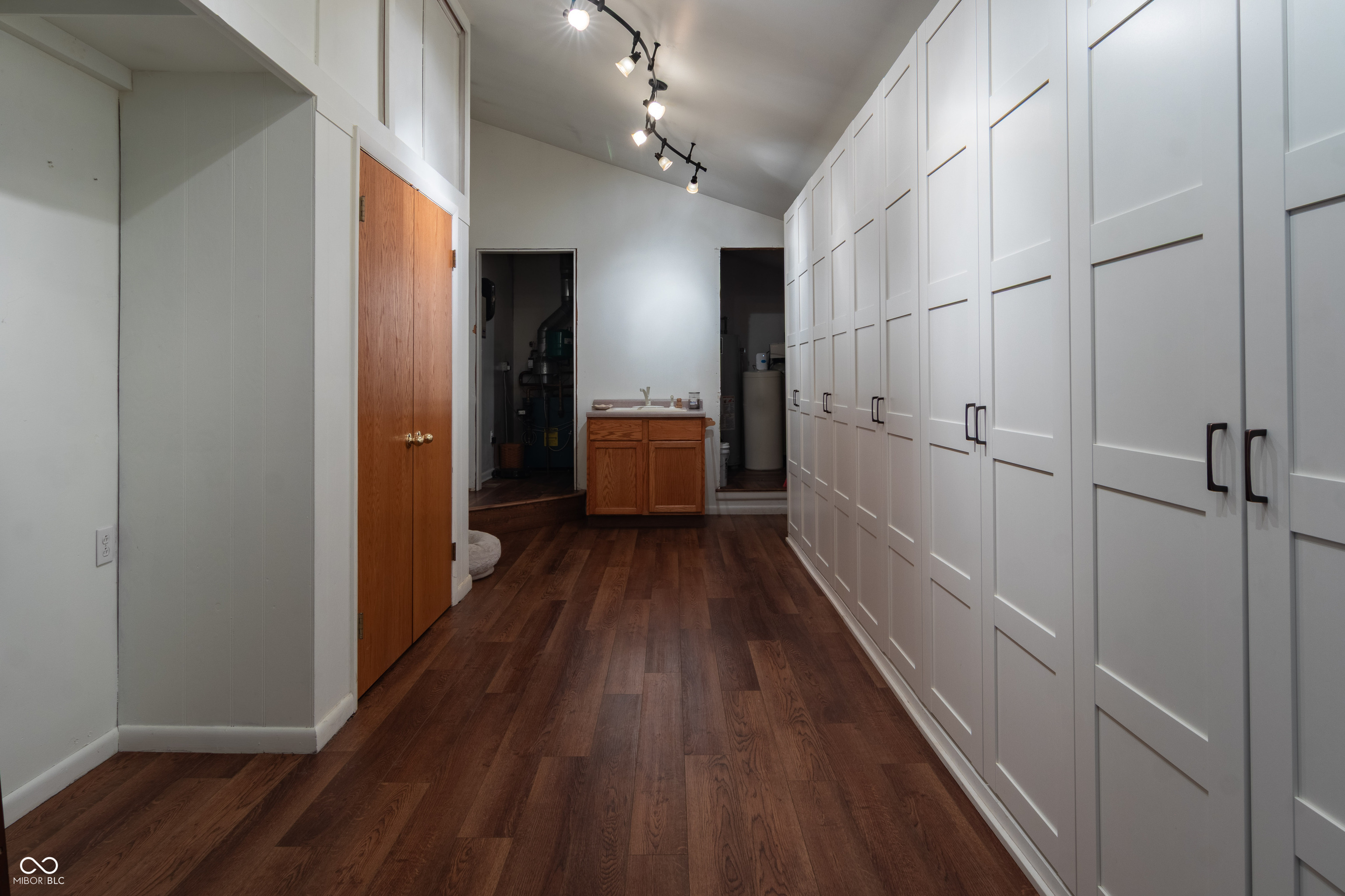 2114 Elmwood Drive