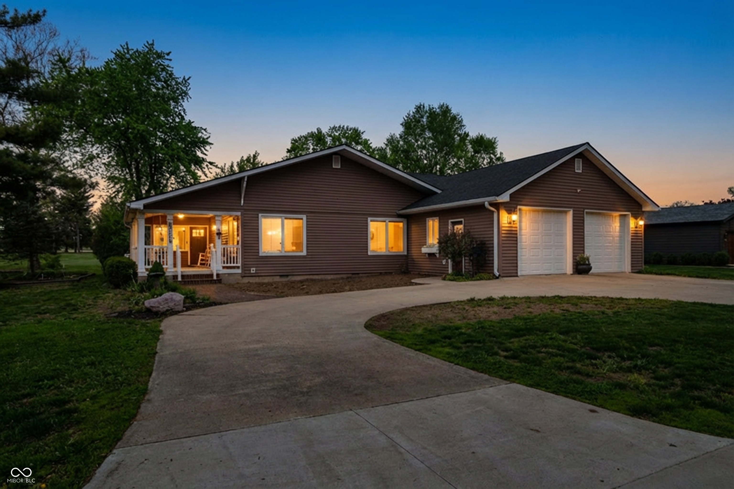 2114 Elmwood Drive