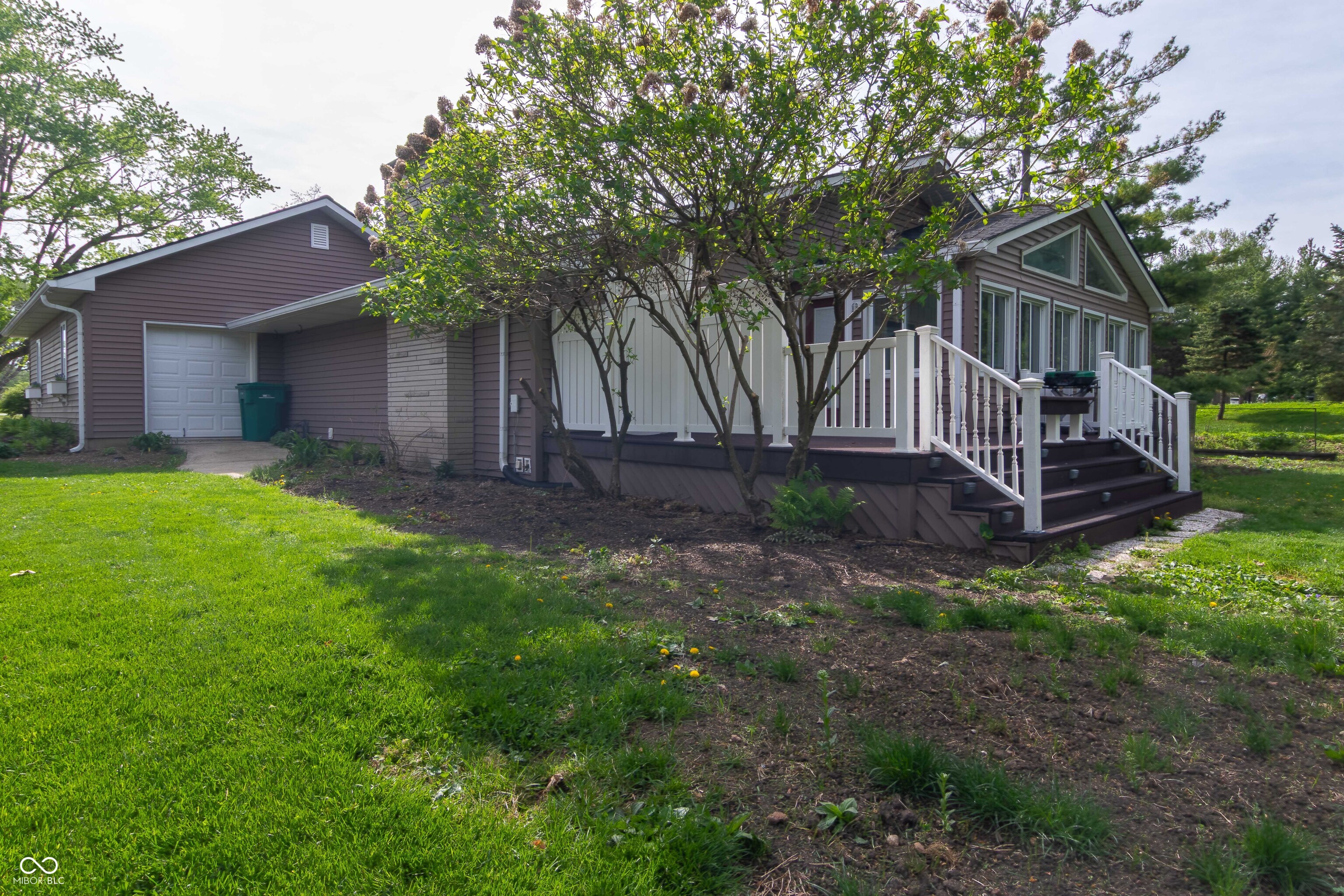 2114 Elmwood Drive