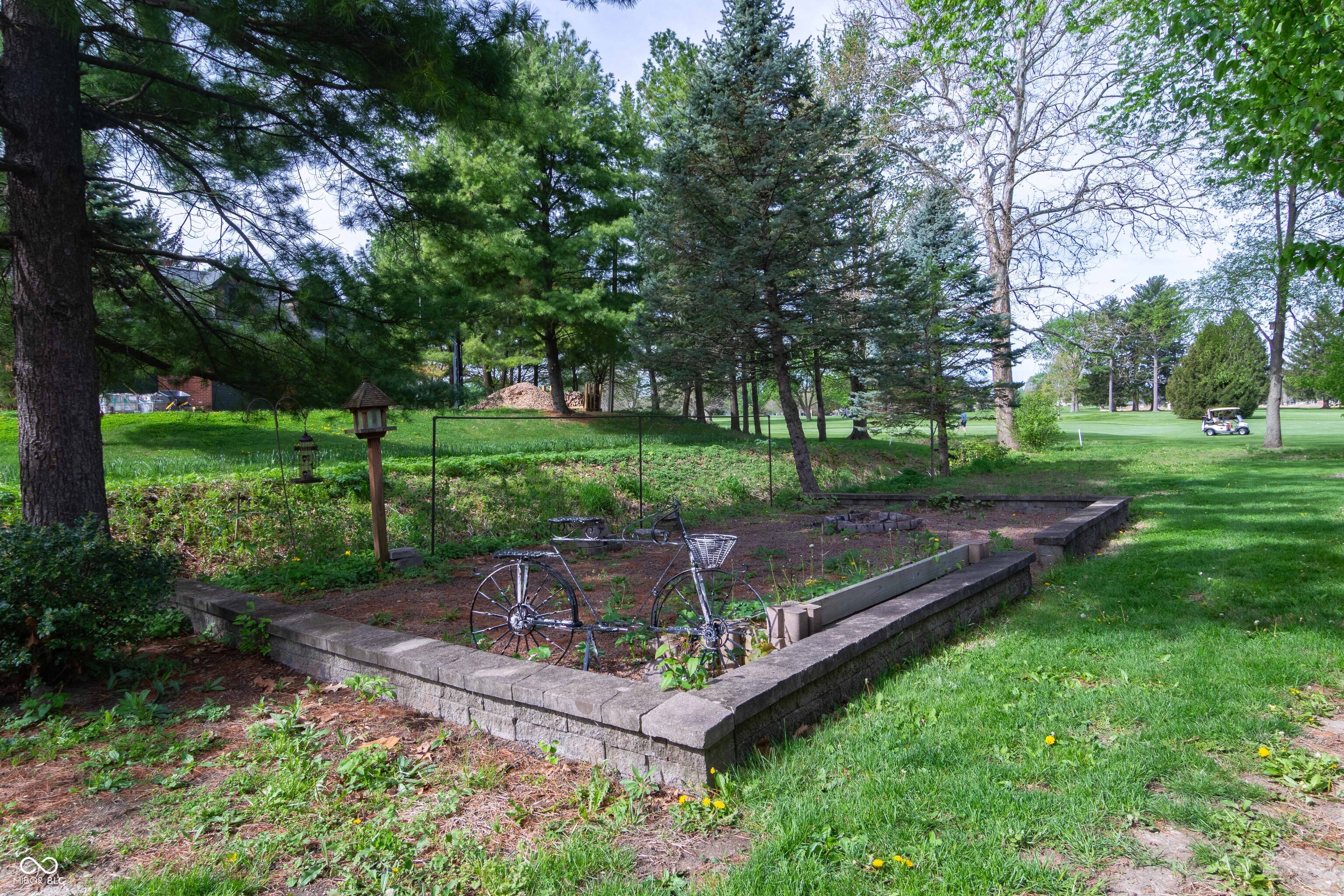 2114 Elmwood Drive