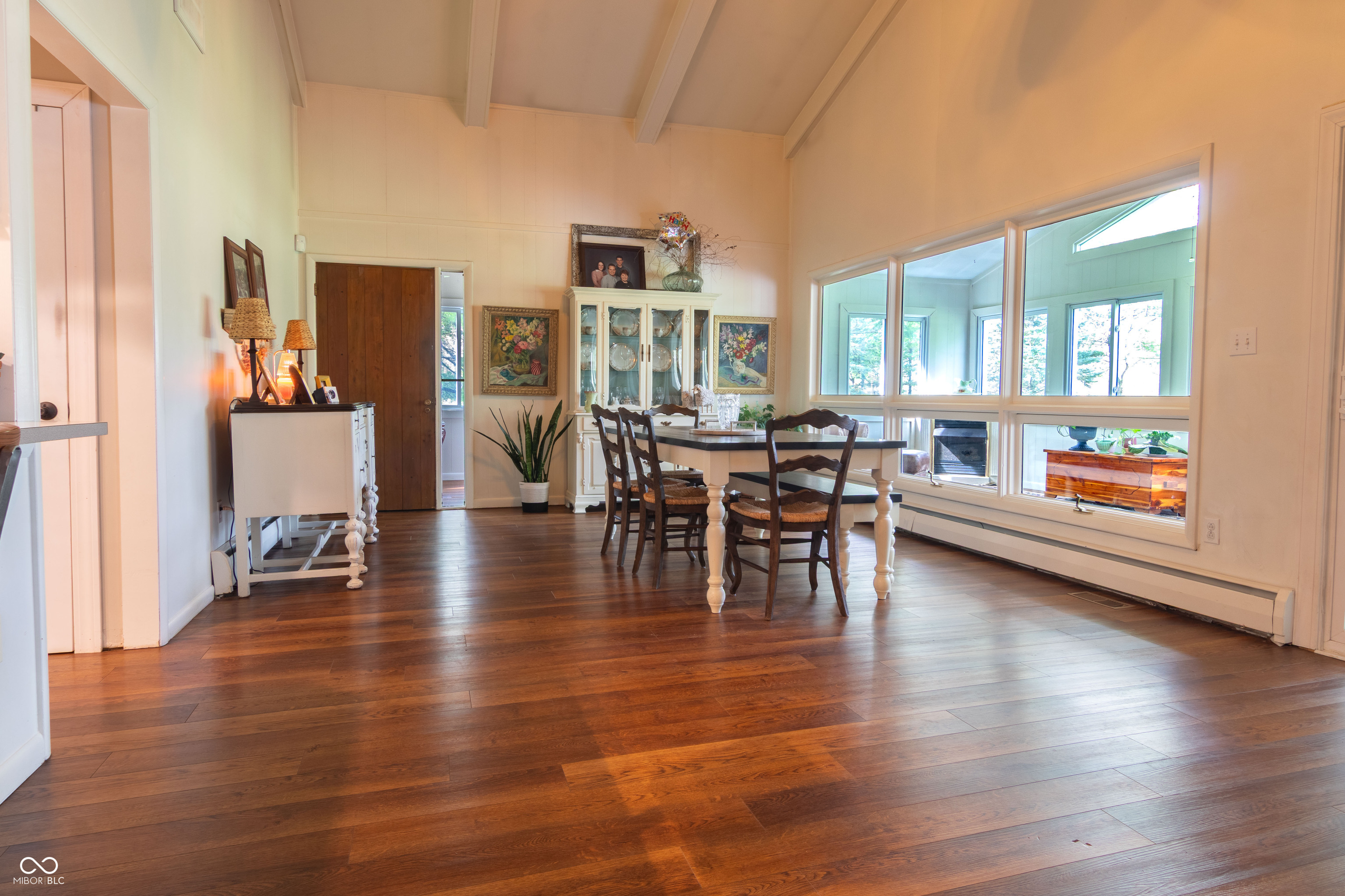 2114 Elmwood Drive