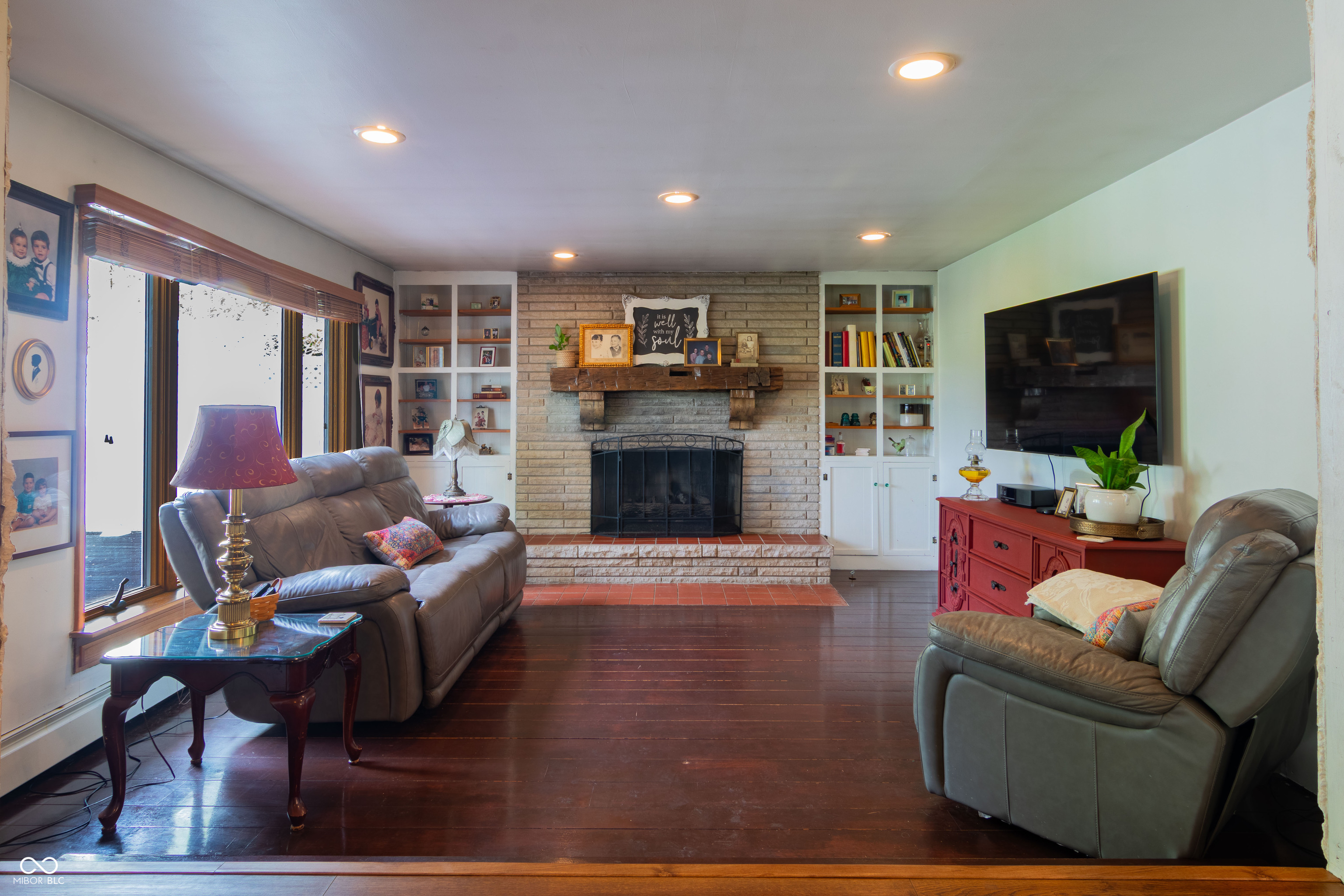 2114 Elmwood Drive