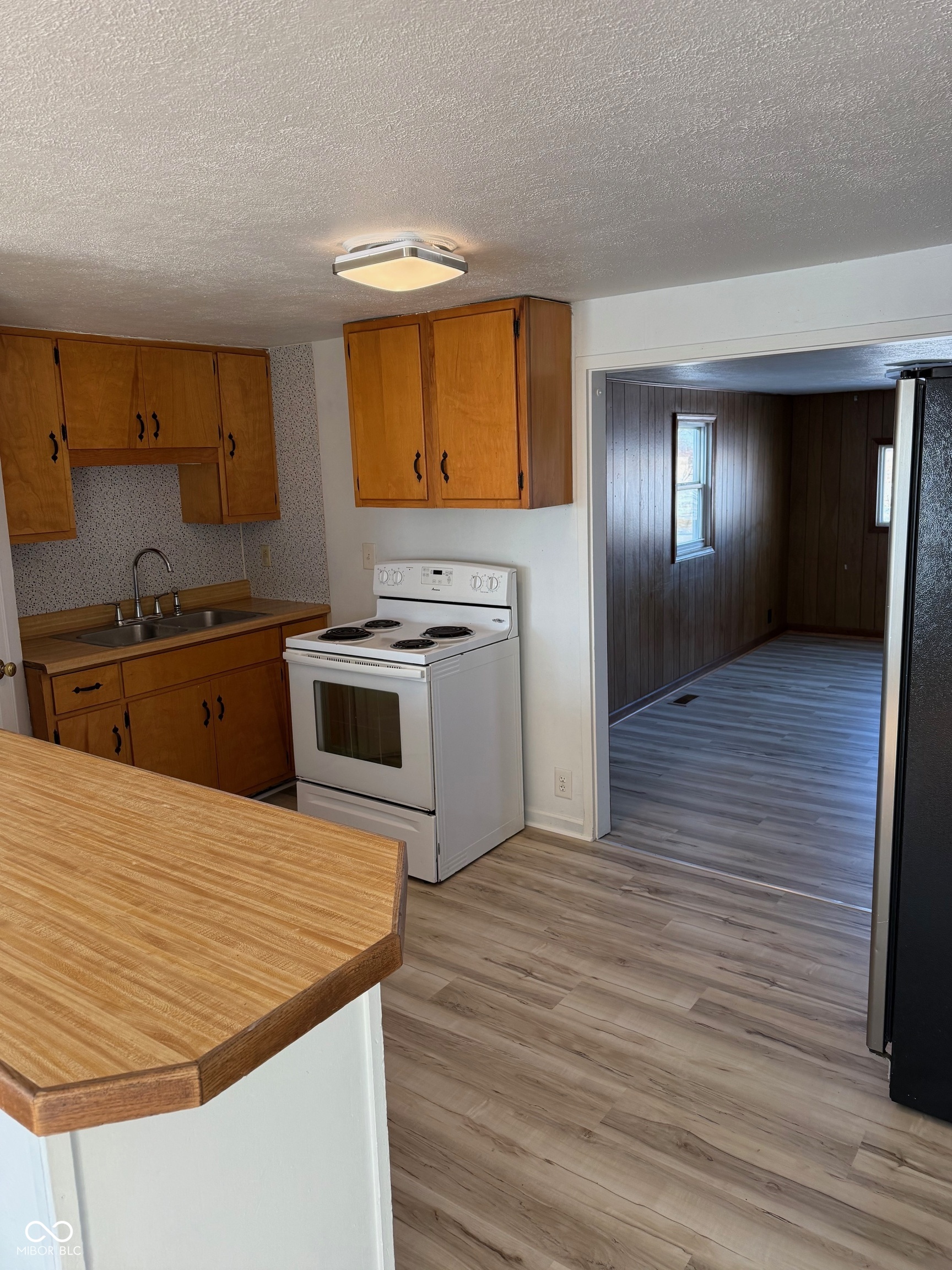 6180 N State Road 39