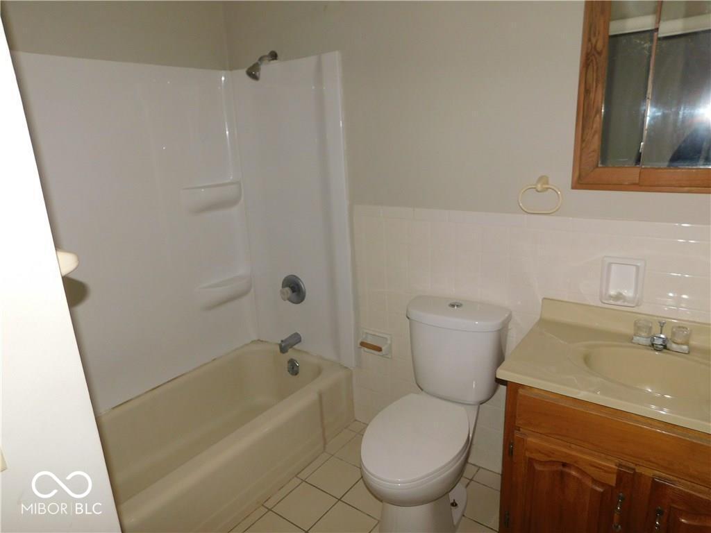 702 Edgewood Drive