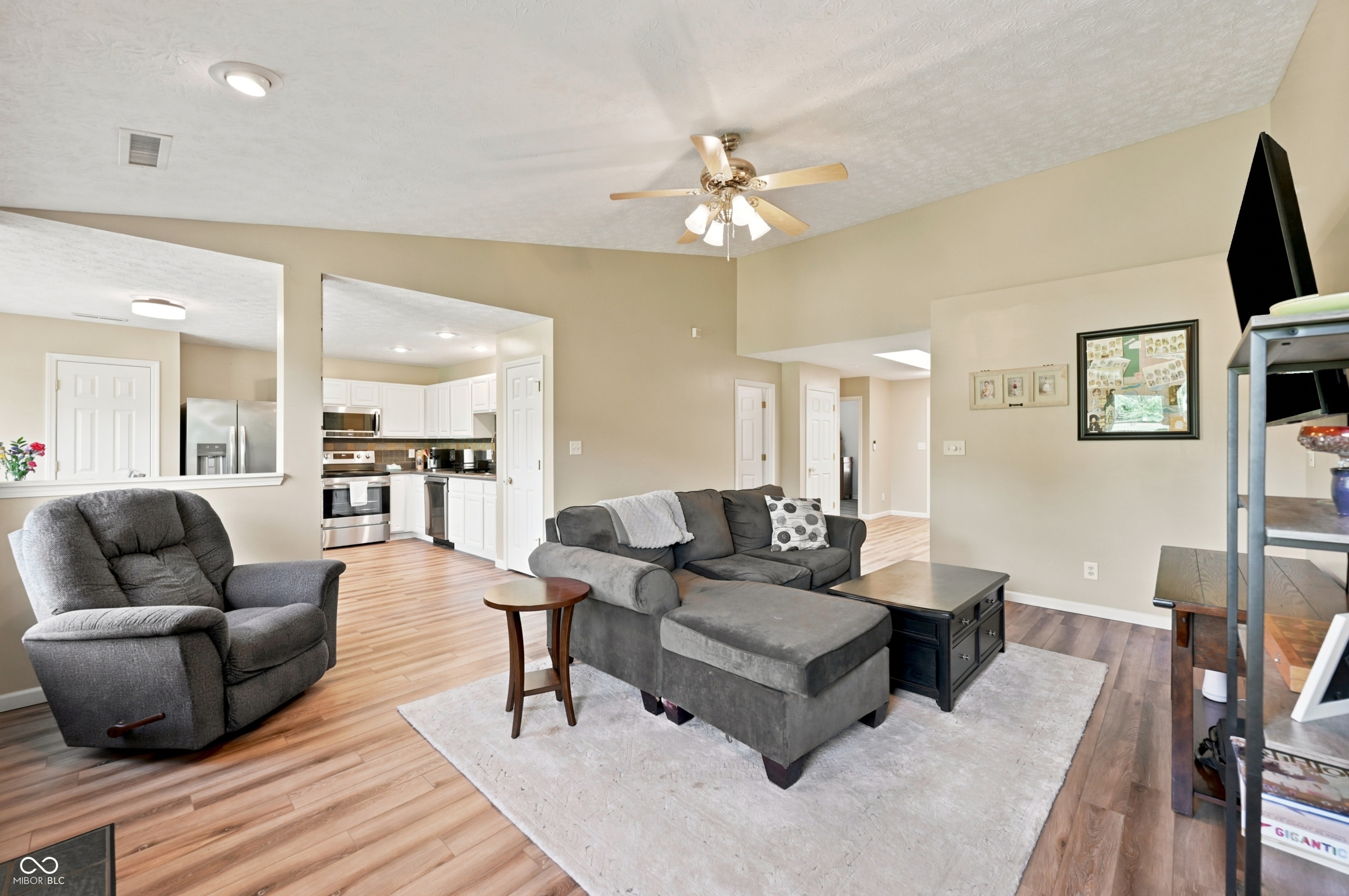 1406 Fall Ridge Drive