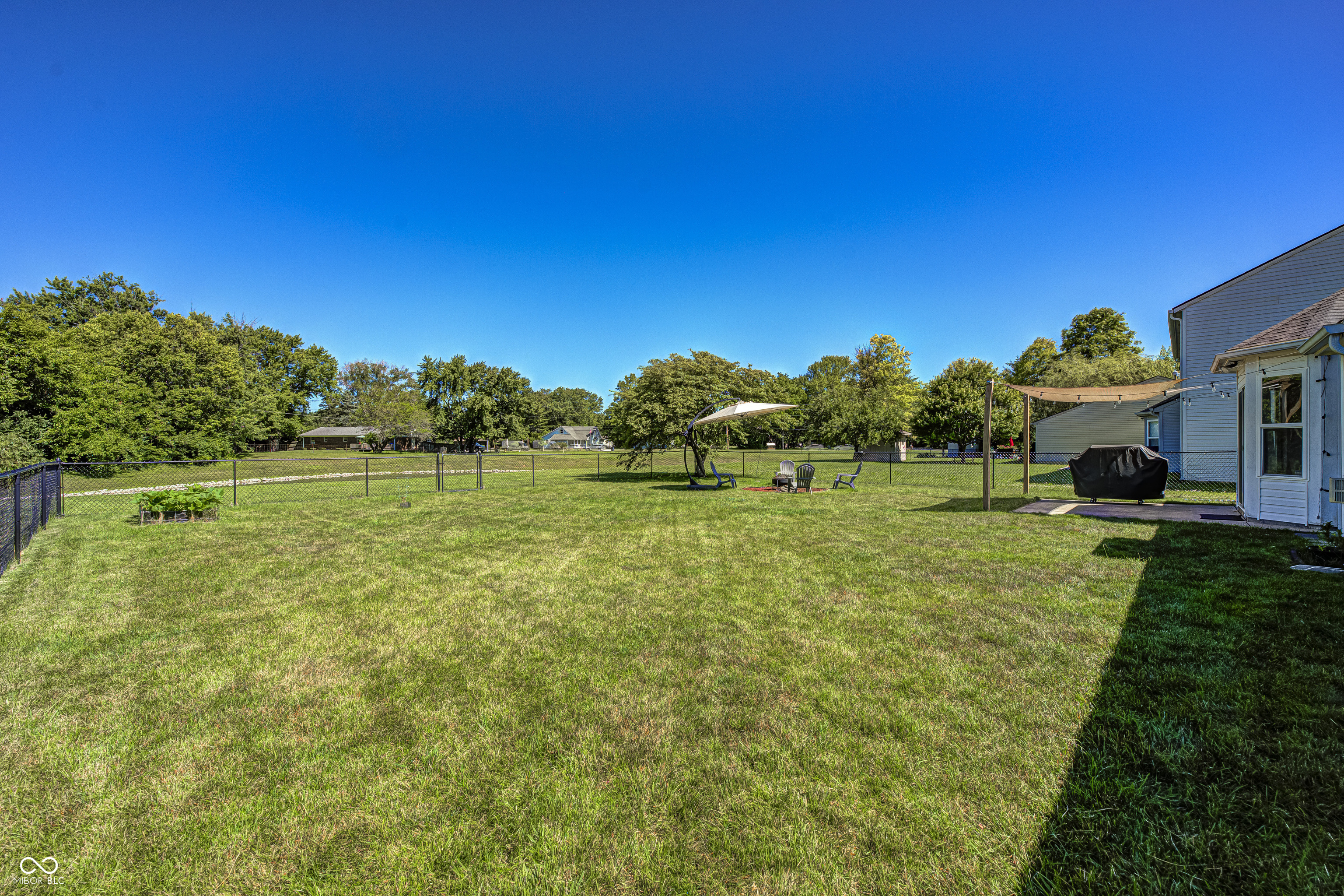 1406 Fall Ridge Drive