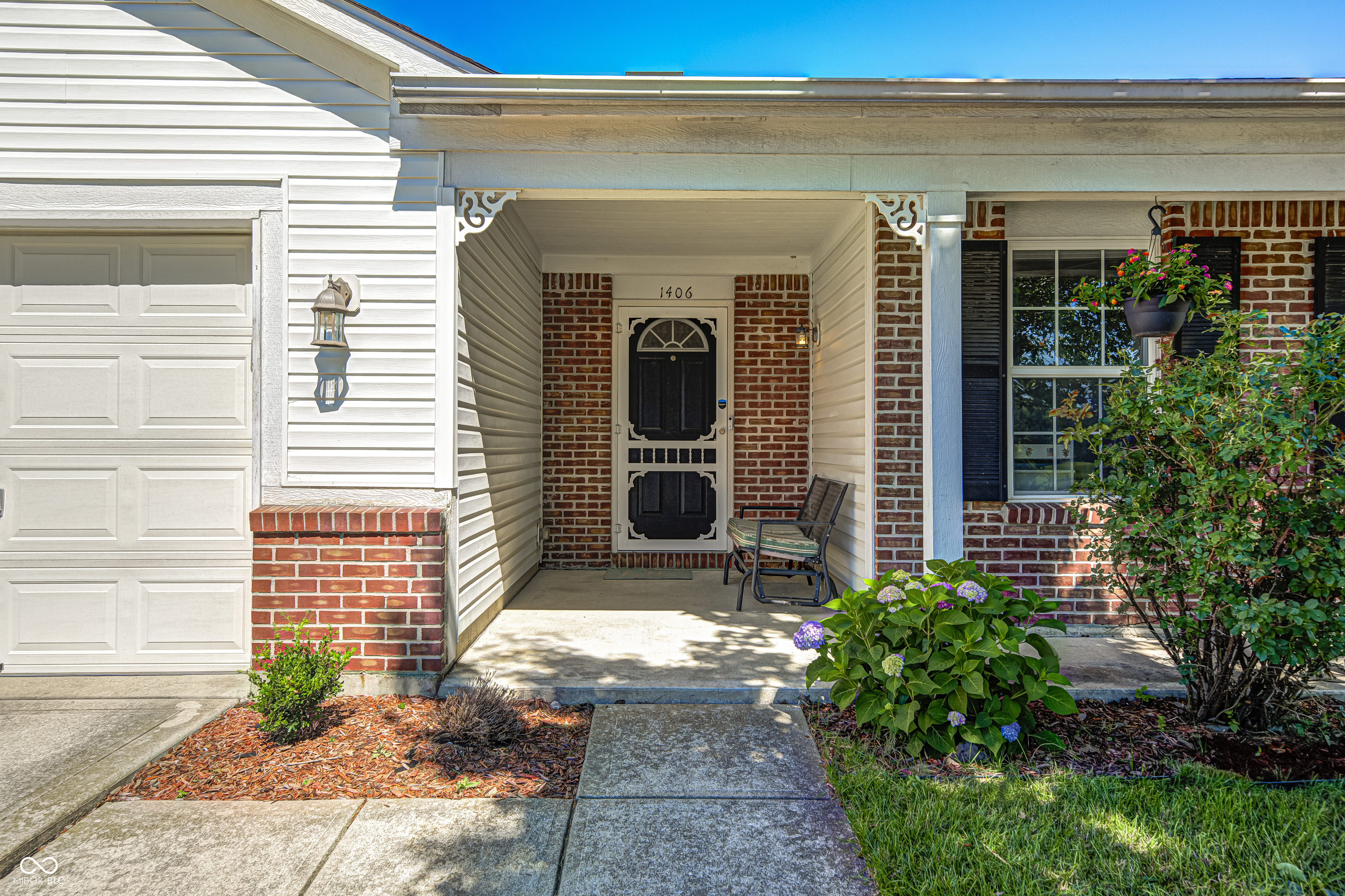 1406 Fall Ridge Drive