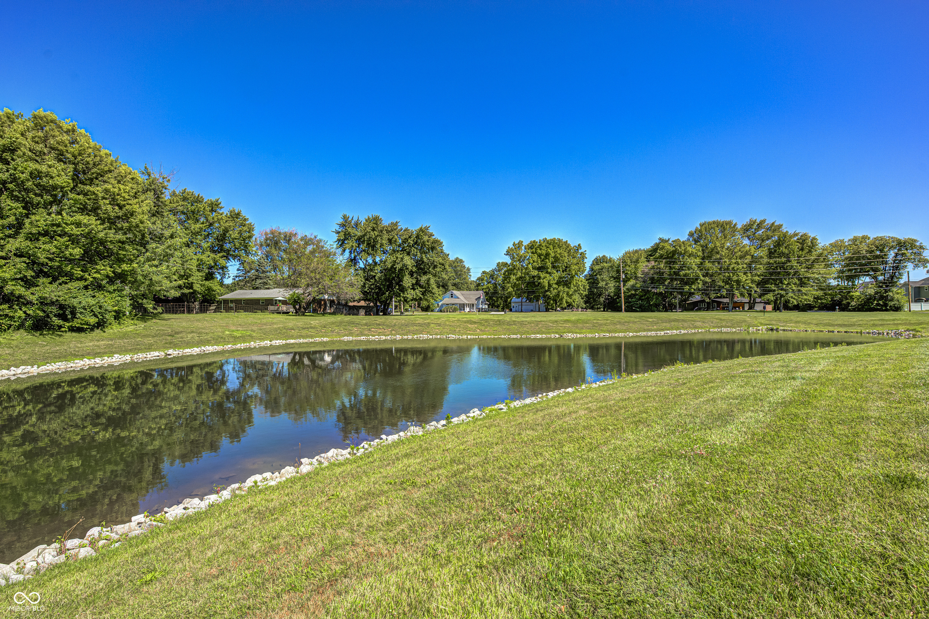 1406 Fall Ridge Drive
