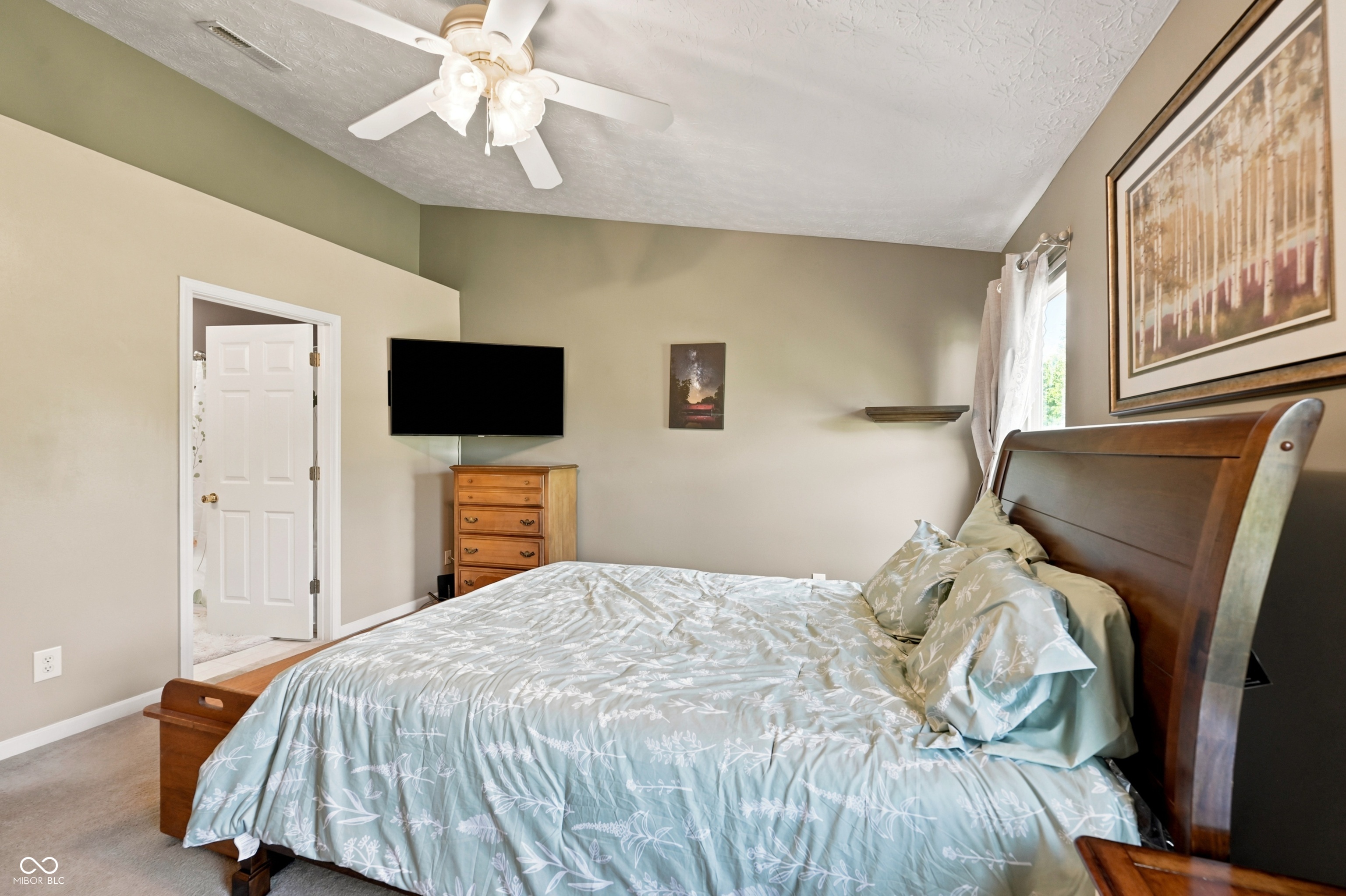 1406 Fall Ridge Drive