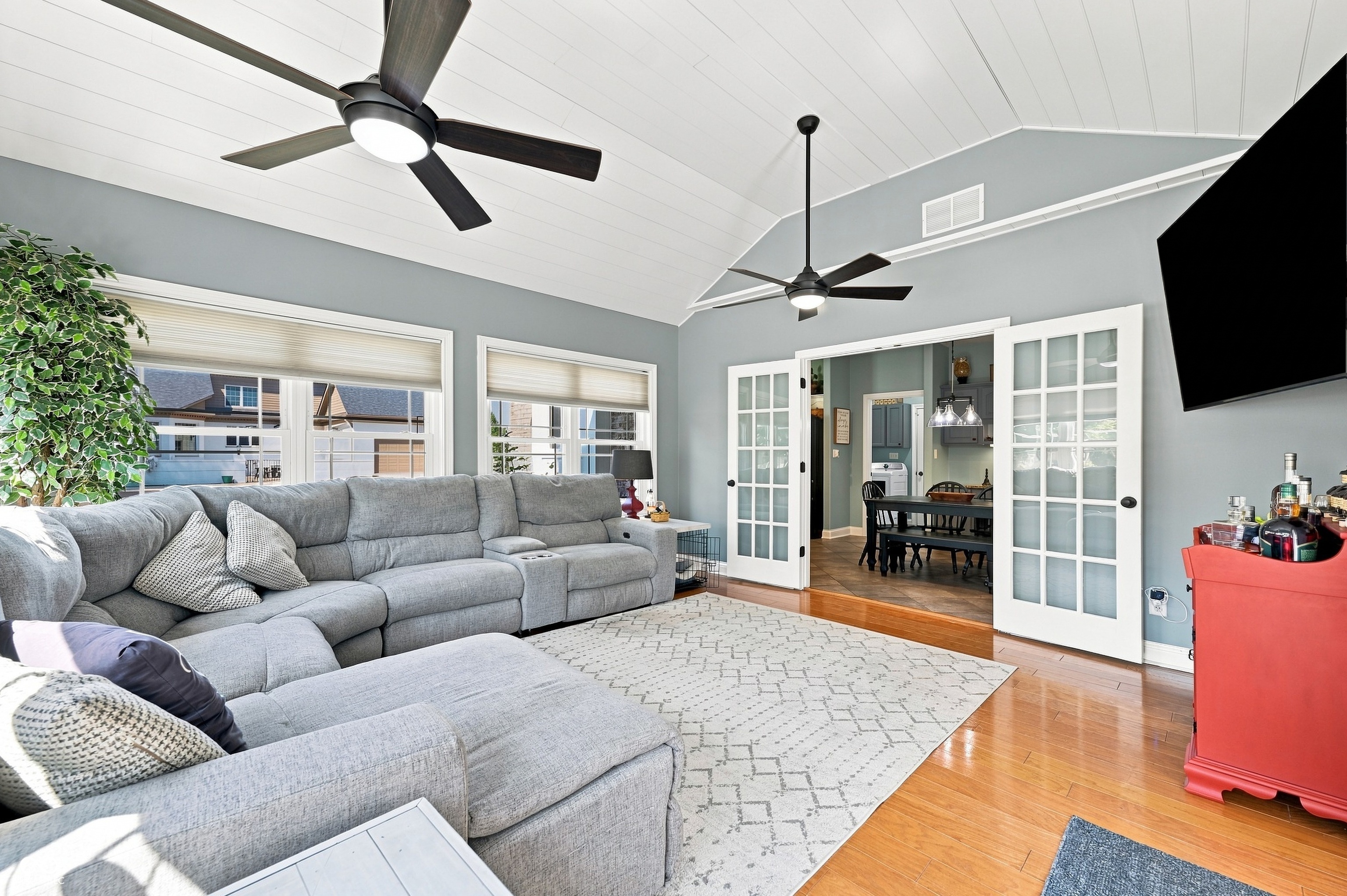 2206 Golfside Drive