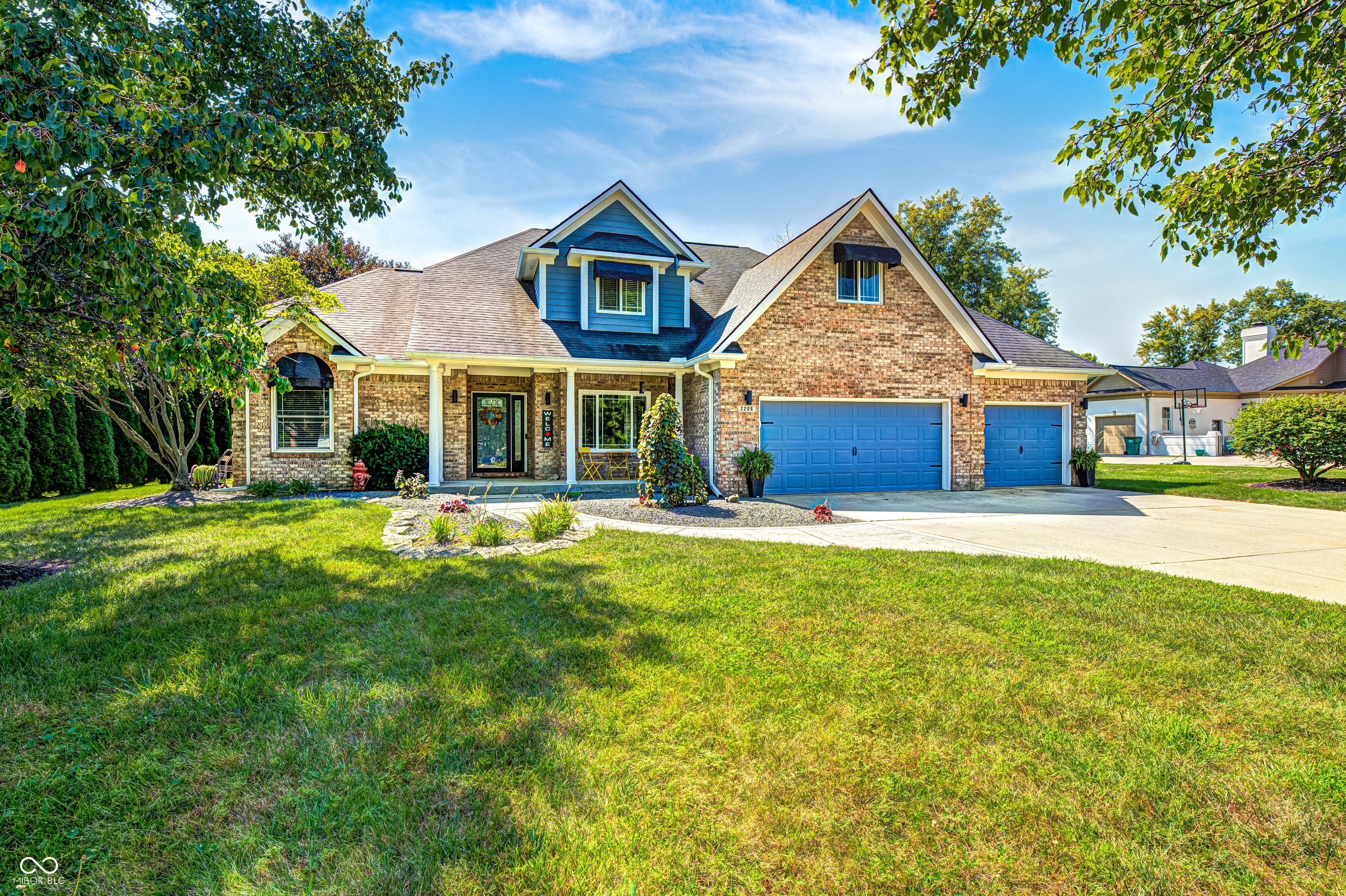 2206 Golfside Drive