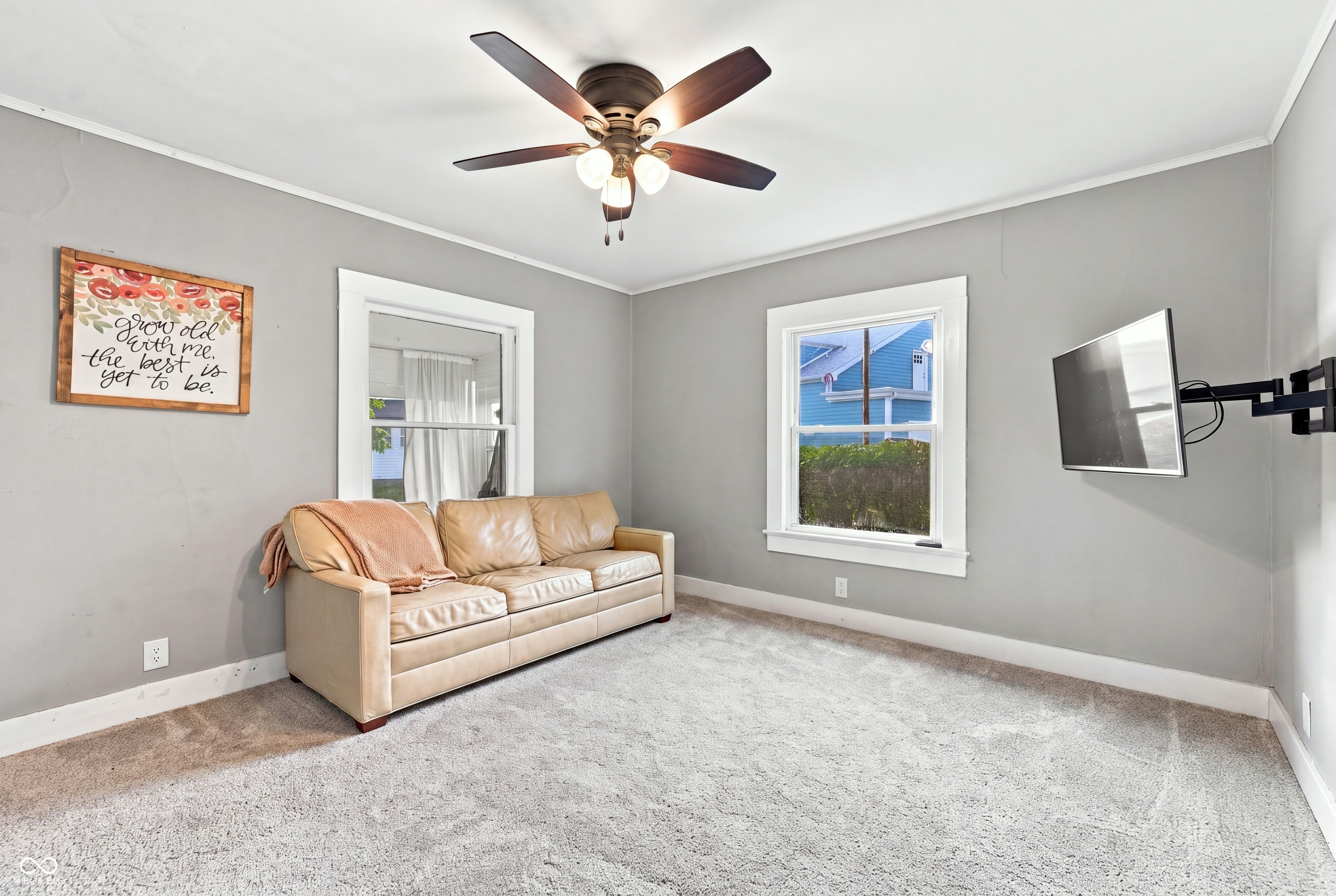 102 W Ulen Drive