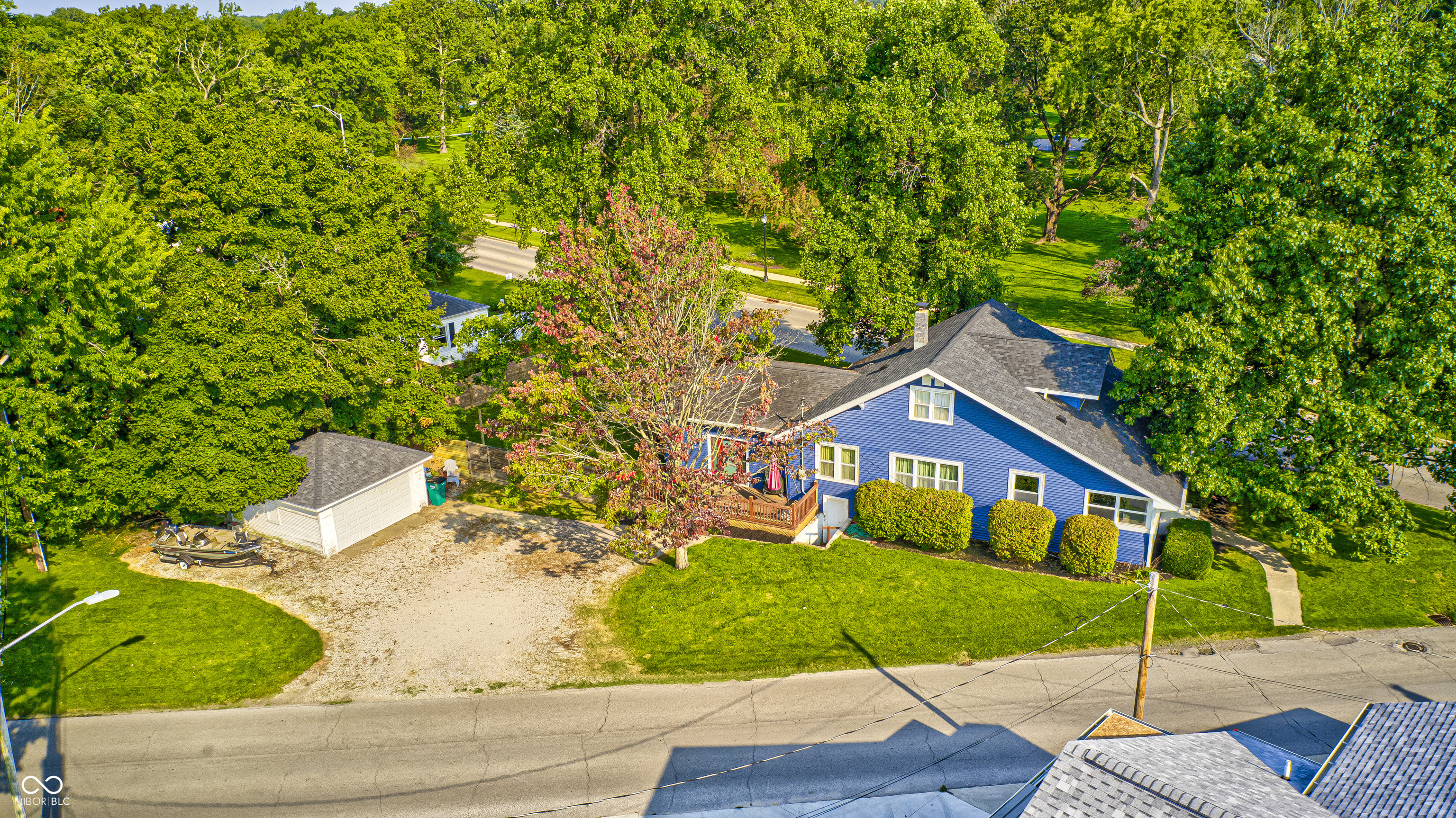 102 W Ulen Drive