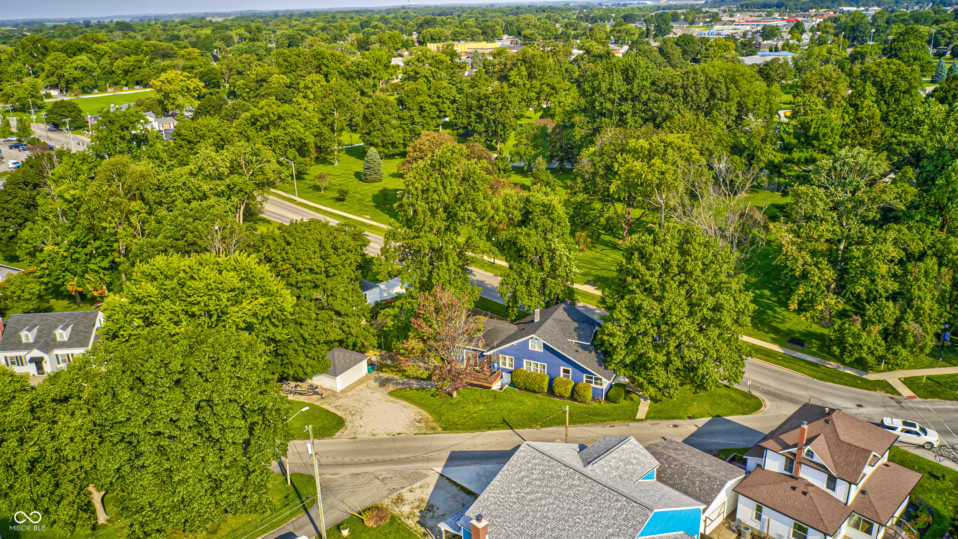 102 W Ulen Drive