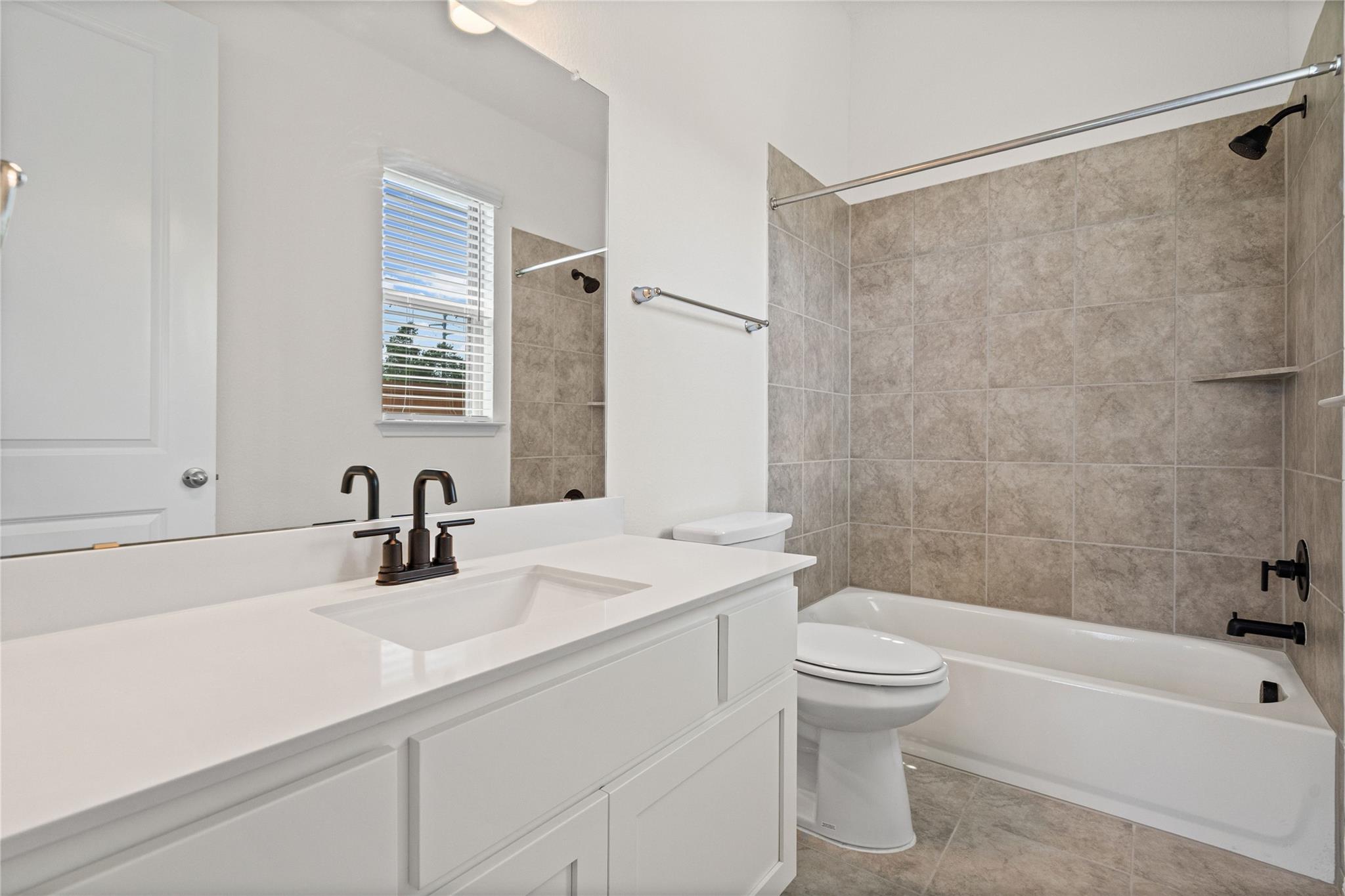 1336 Academy Oaks DR