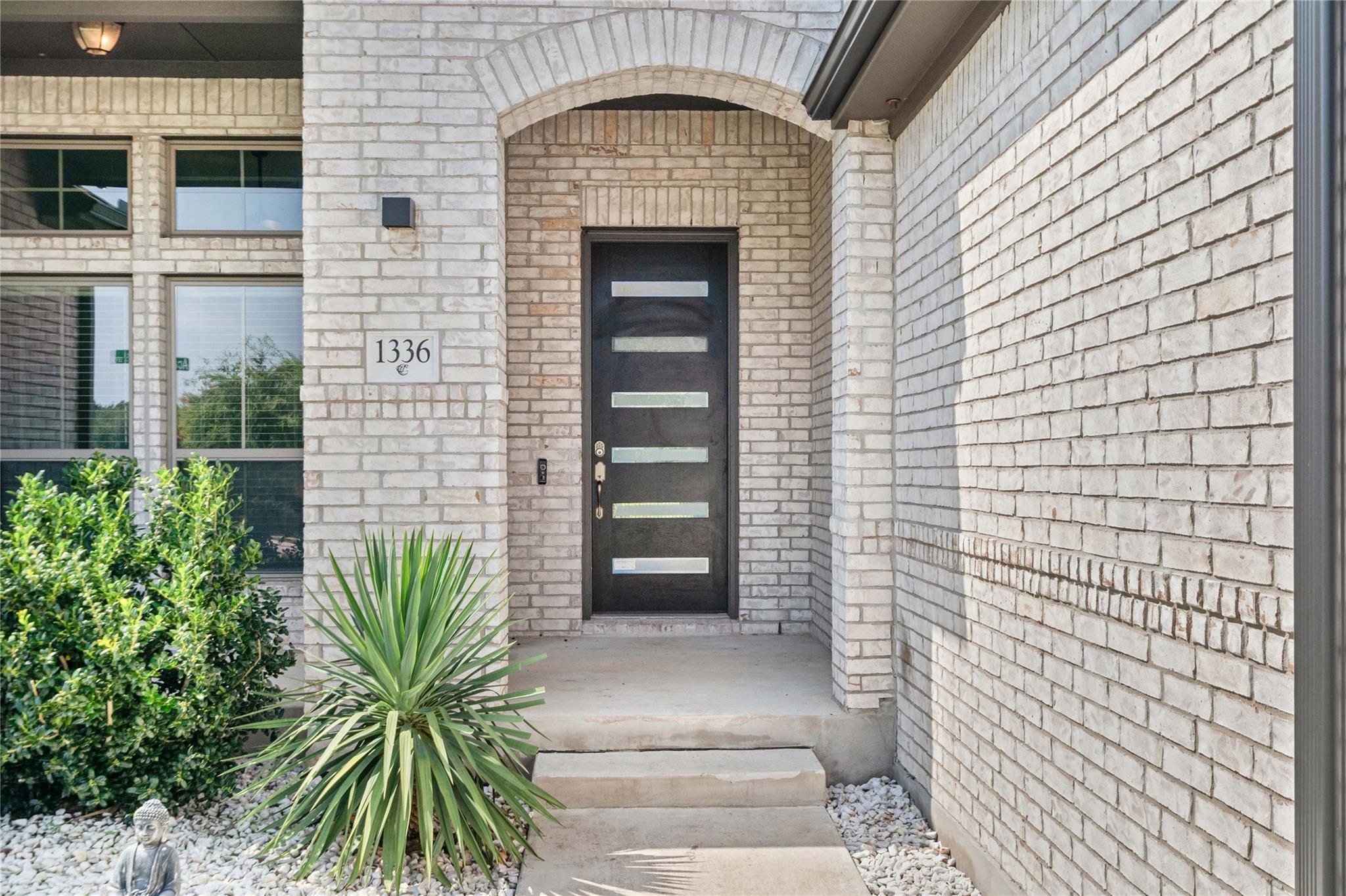 1336 Academy Oaks DR