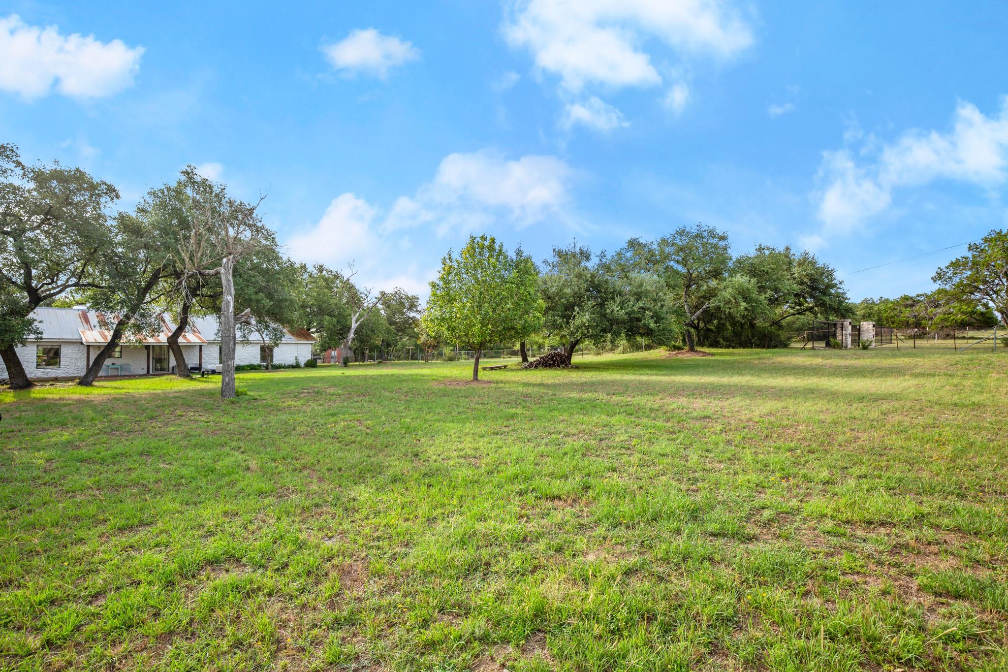 10518 Signal Hill RD