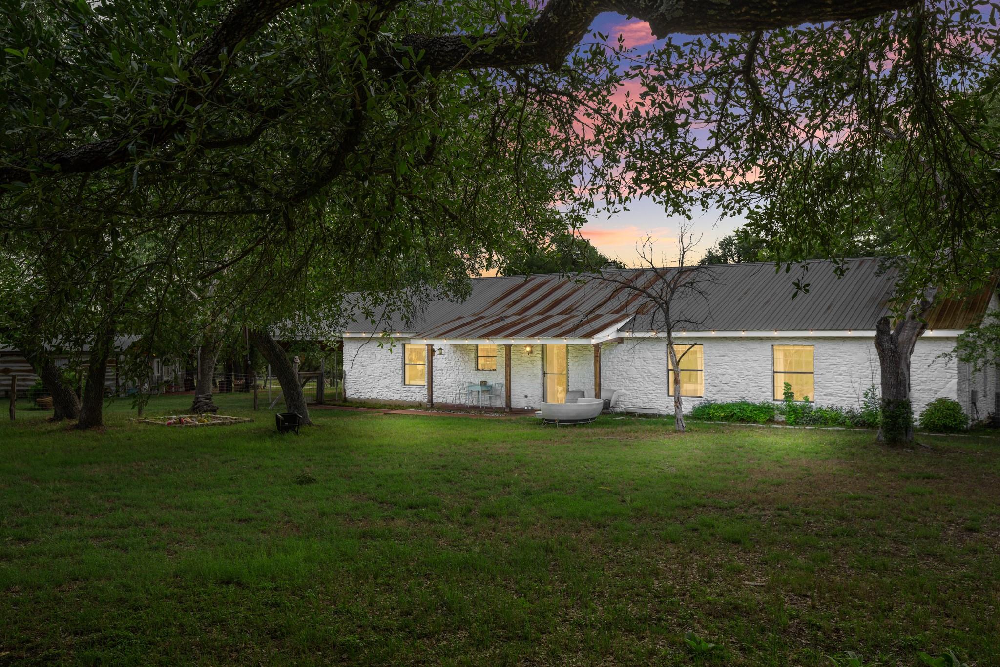 10518 Signal Hill RD