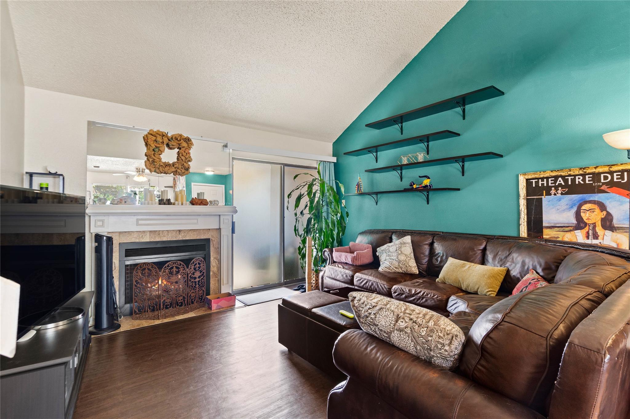 2018 W Rundberg LN # 4B