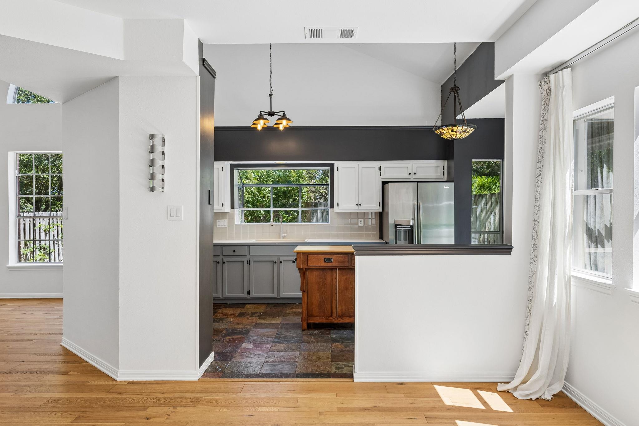 3609 Latimer DR