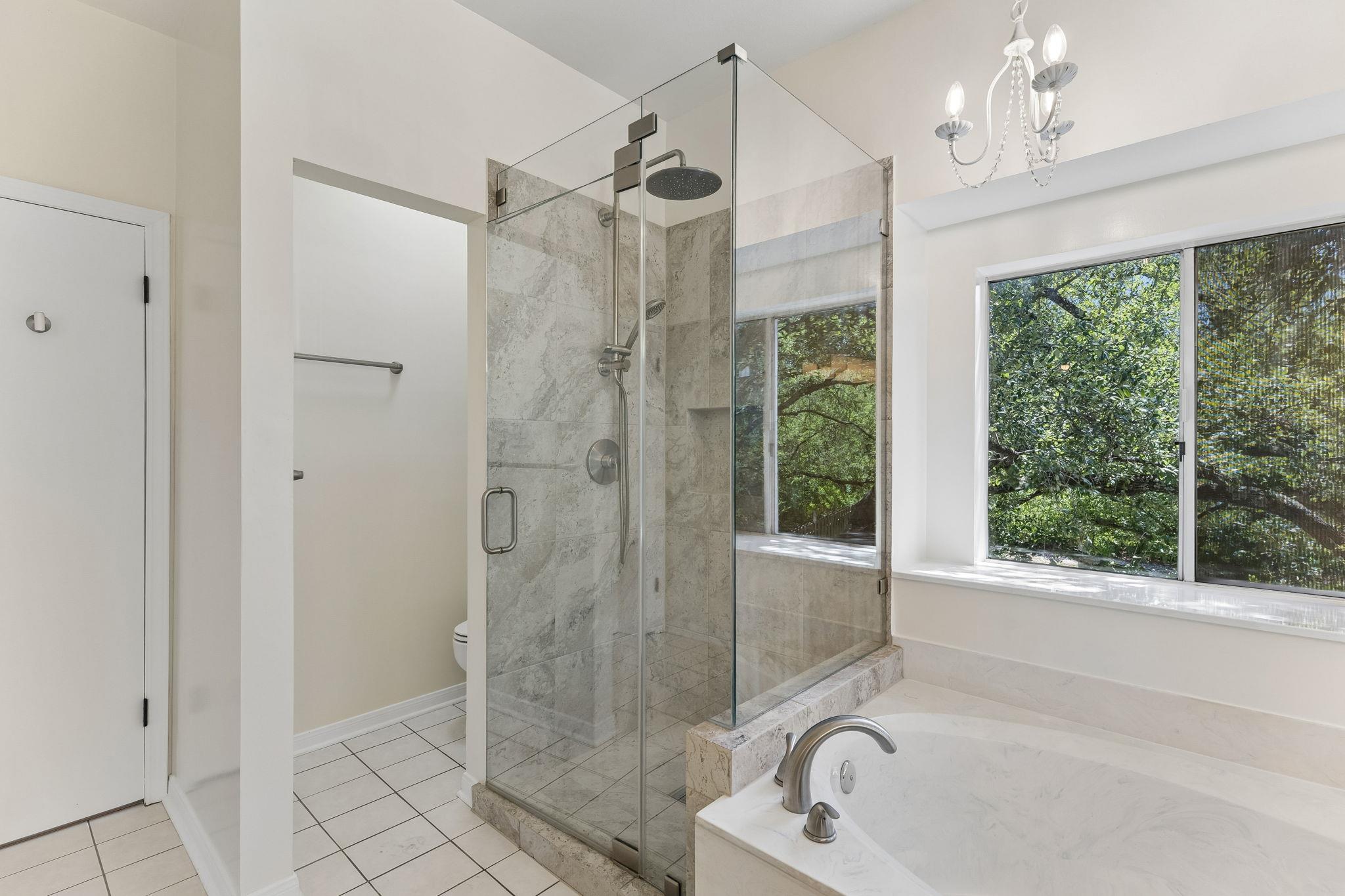 3609 Latimer DR