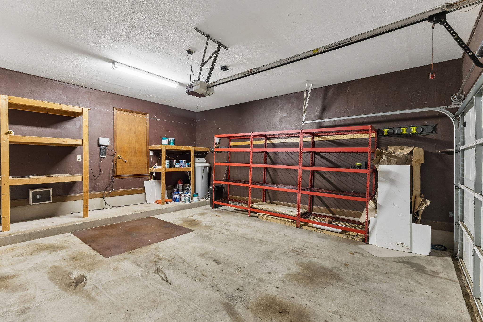 3609 Latimer DR