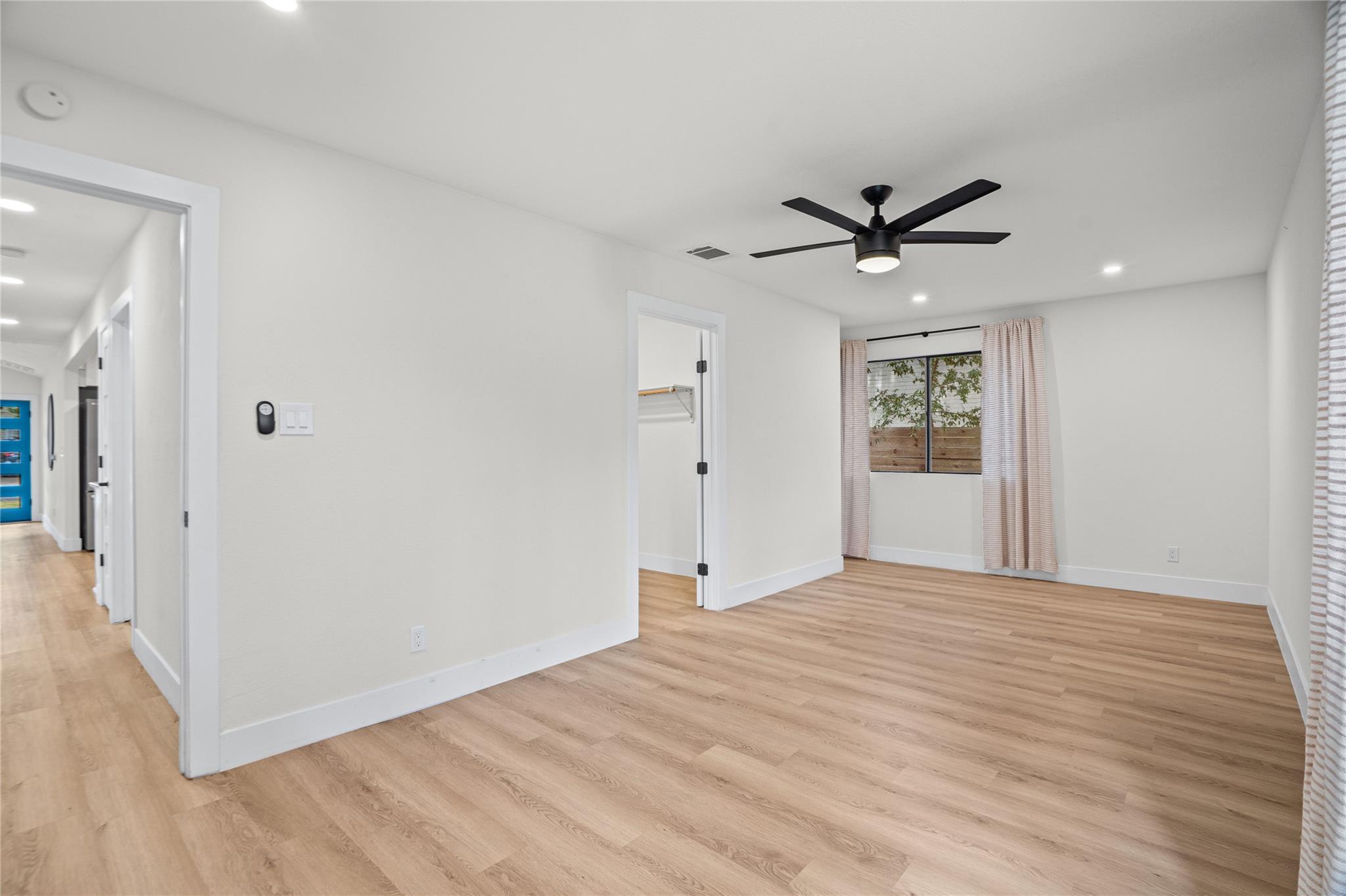 2400 Broken Oak DR