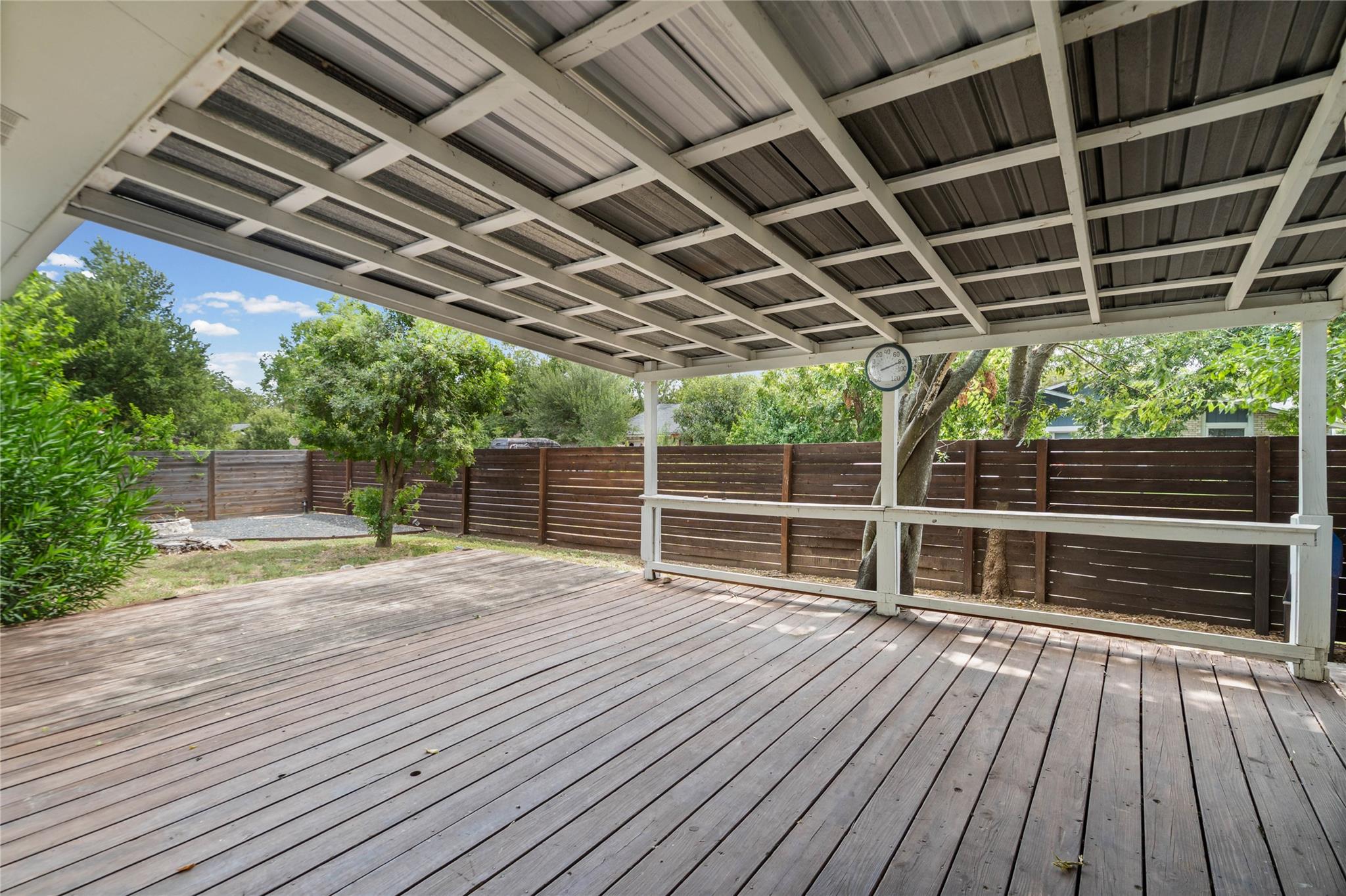 2400 Broken Oak DR