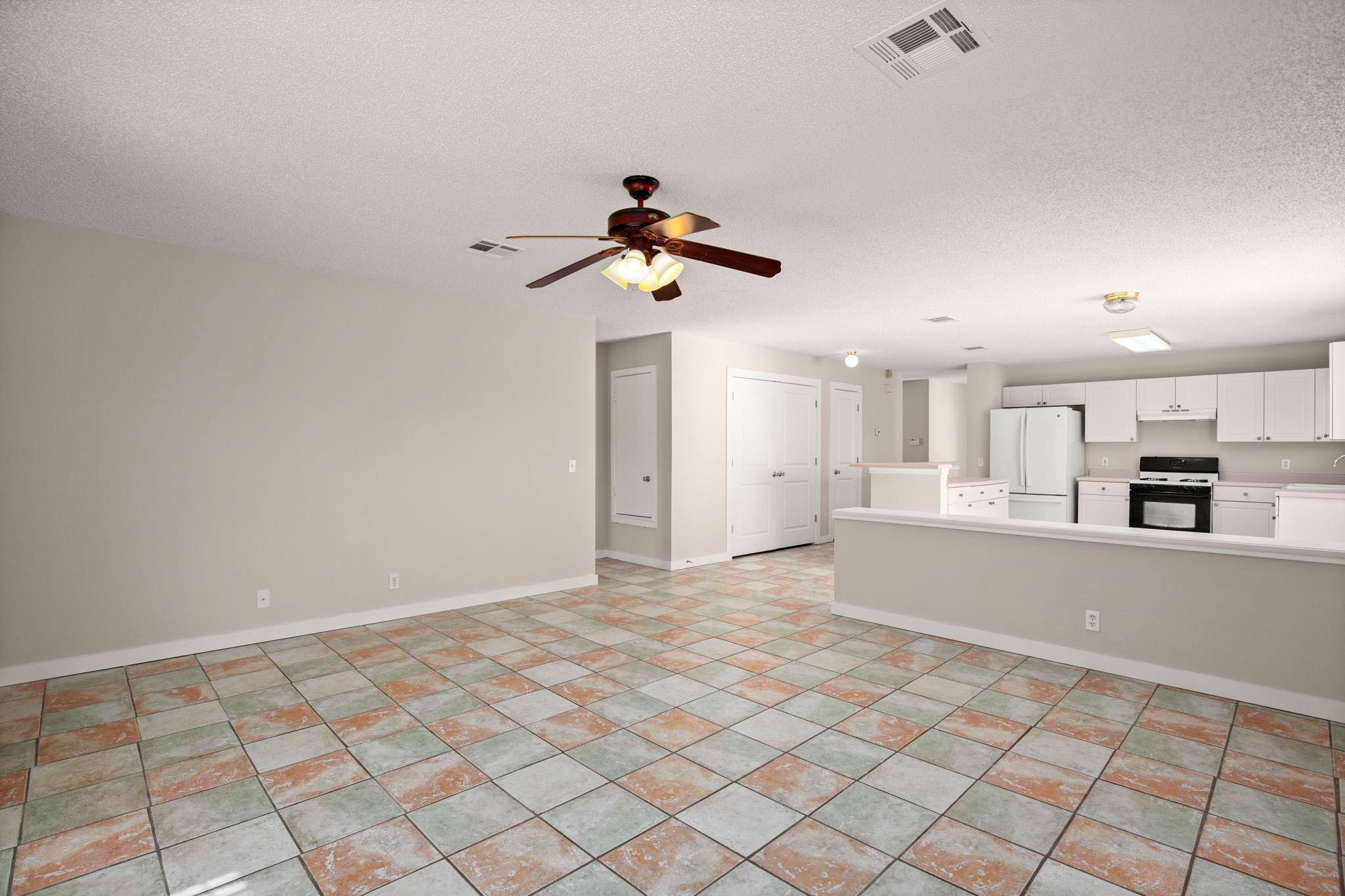 185 Segovia WAY