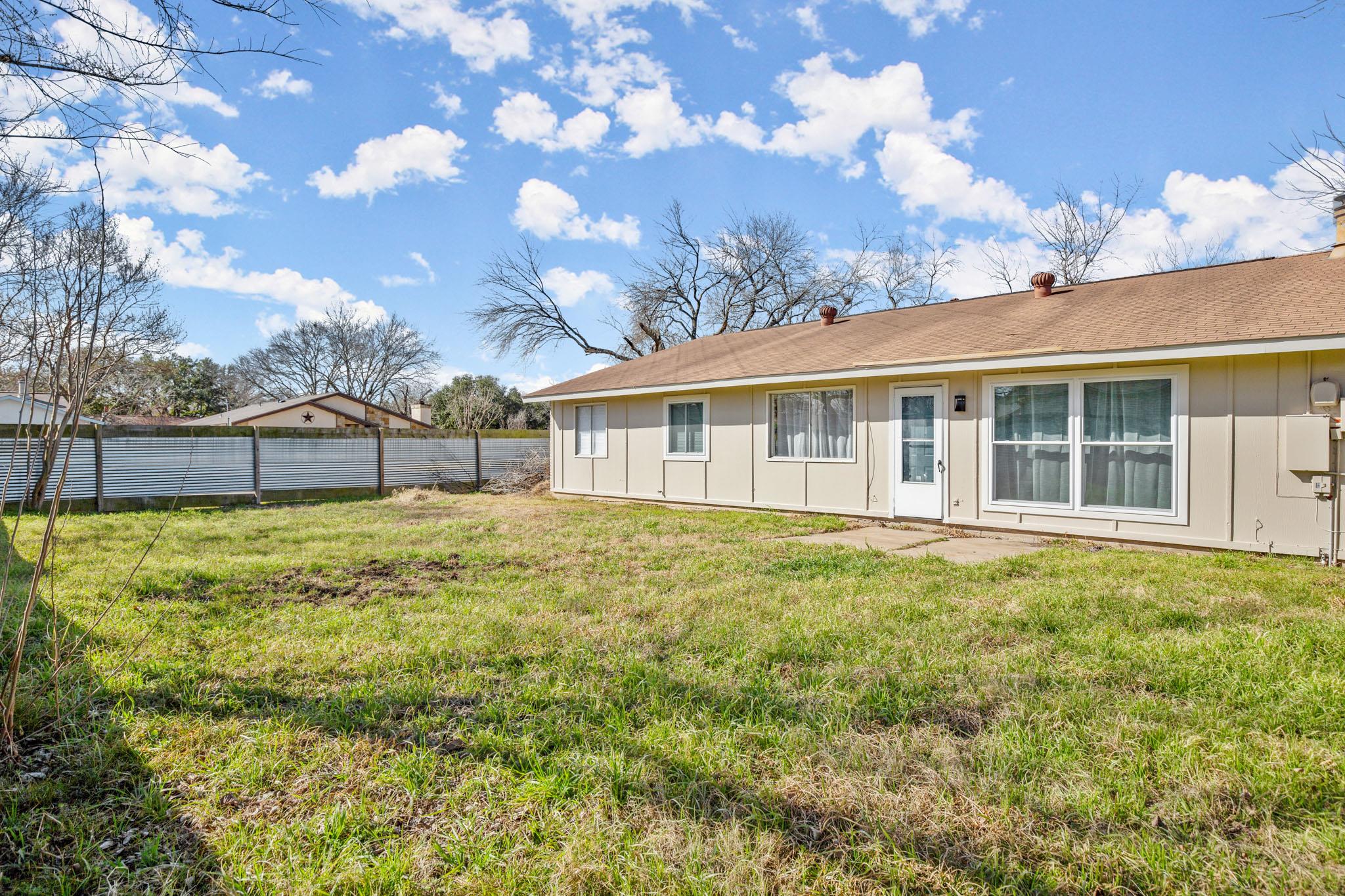 1611 W Mesa Park DR