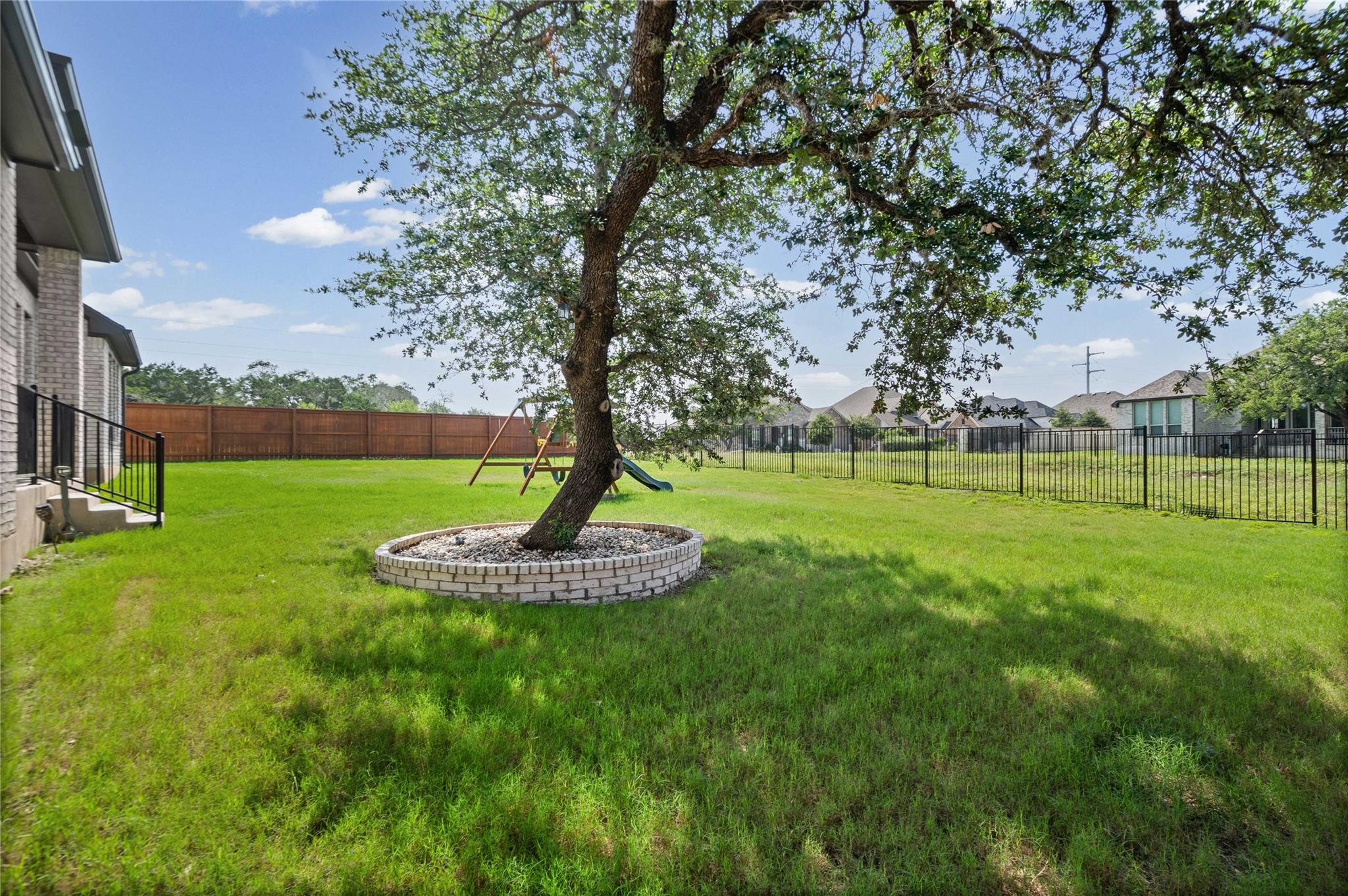 1336 Academy Oaks DR